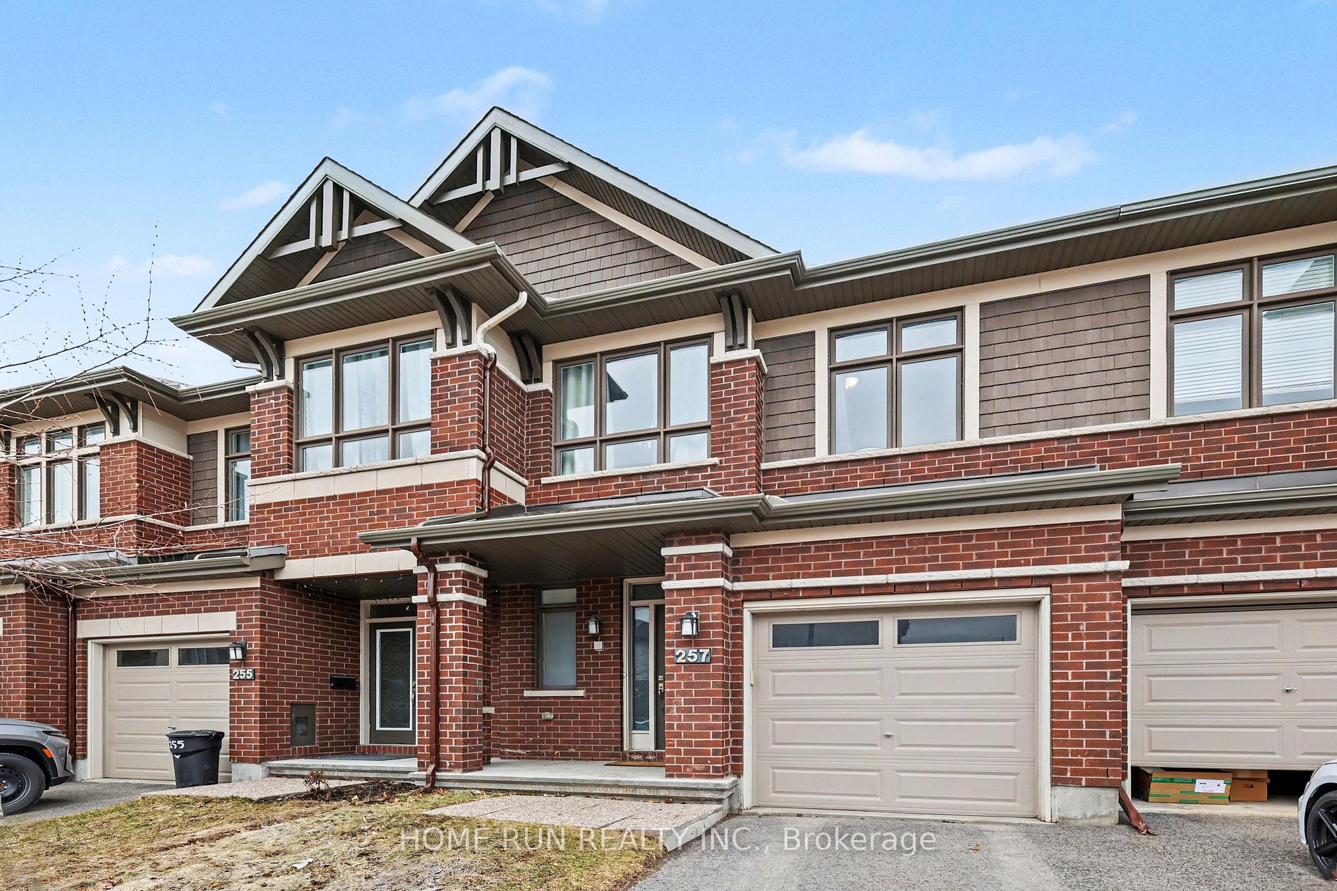 Photo 2 of 257 Dolce Crescent, Ottawa, Riverside South/Gloucester Glen — HOMEH