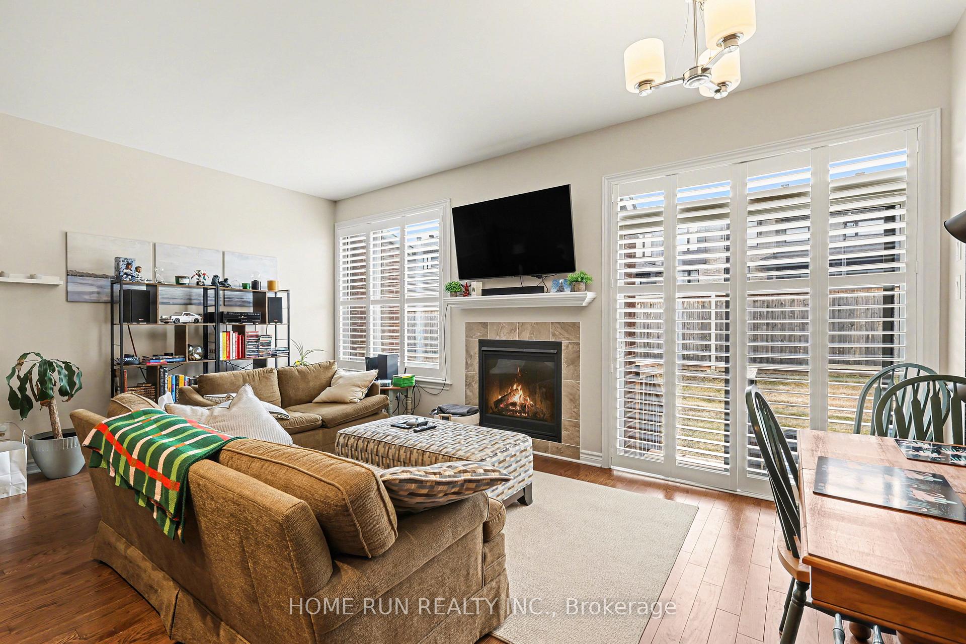 Photo 4 of 257 Dolce Crescent, Ottawa, Riverside South/Gloucester Glen — HOMEH