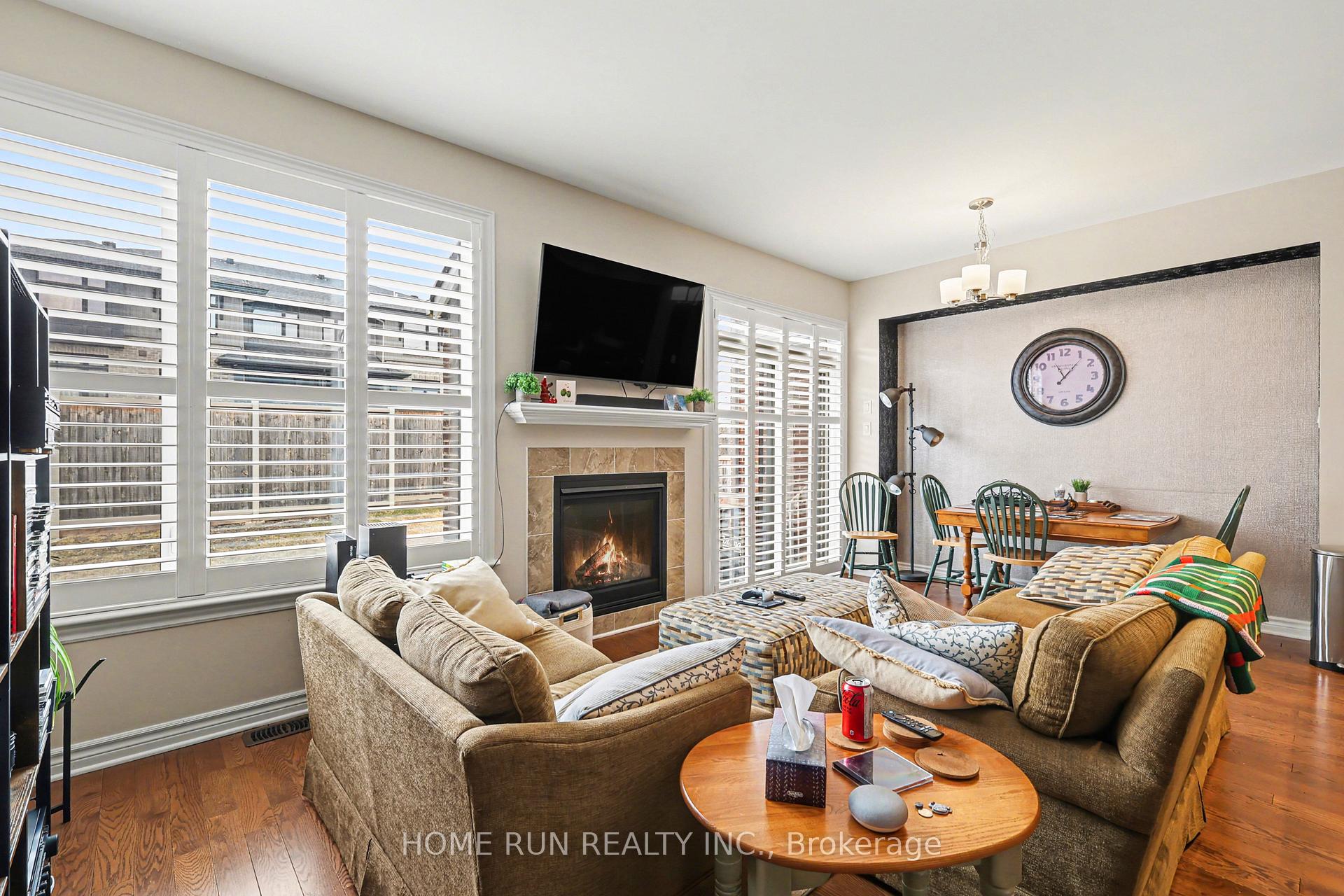 Photo 5 of 257 Dolce Crescent, Ottawa, Riverside South/Gloucester Glen — HOMEH