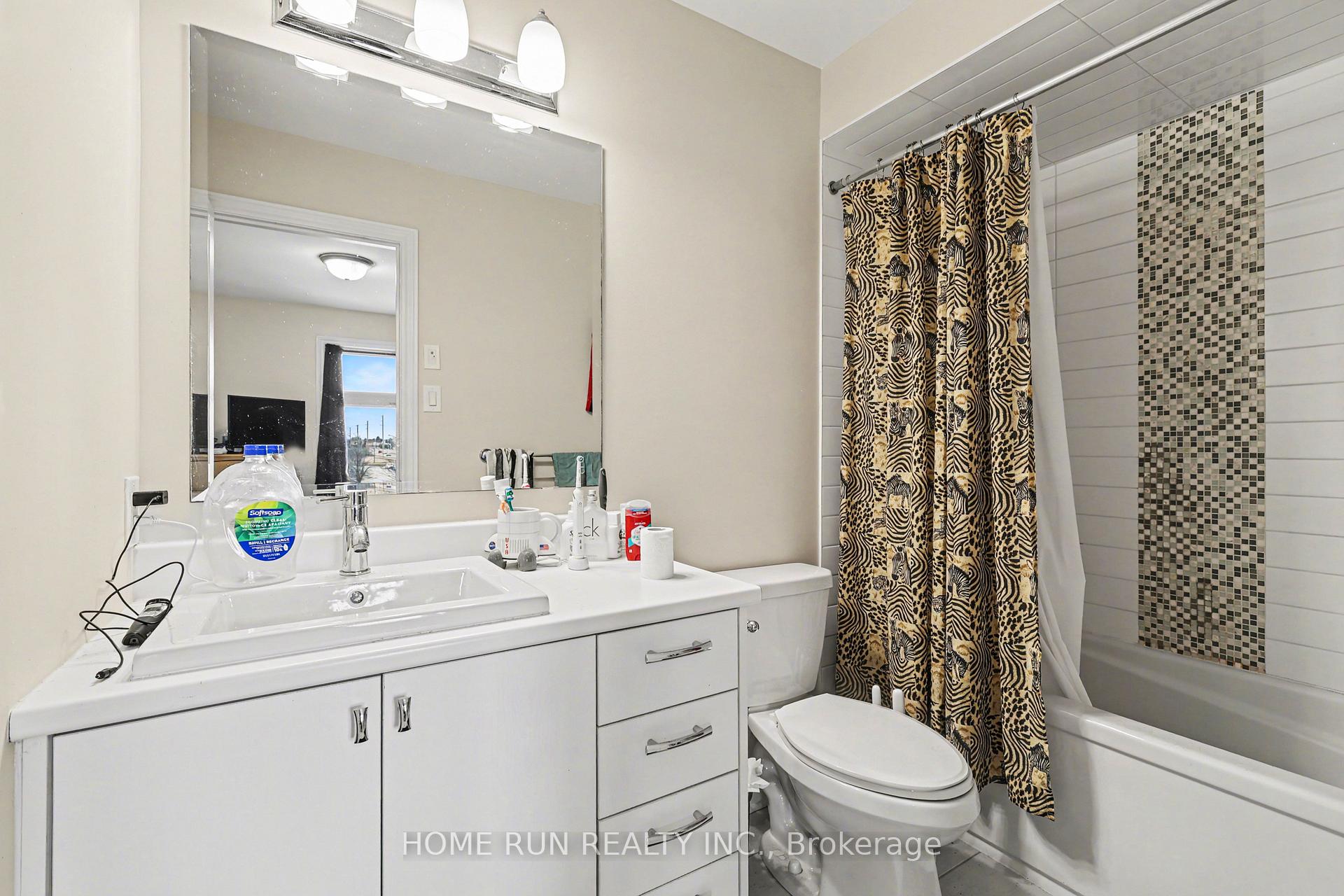Photo 13 of 257 Dolce Crescent, Ottawa, Riverside South/Gloucester Glen — HOMEH