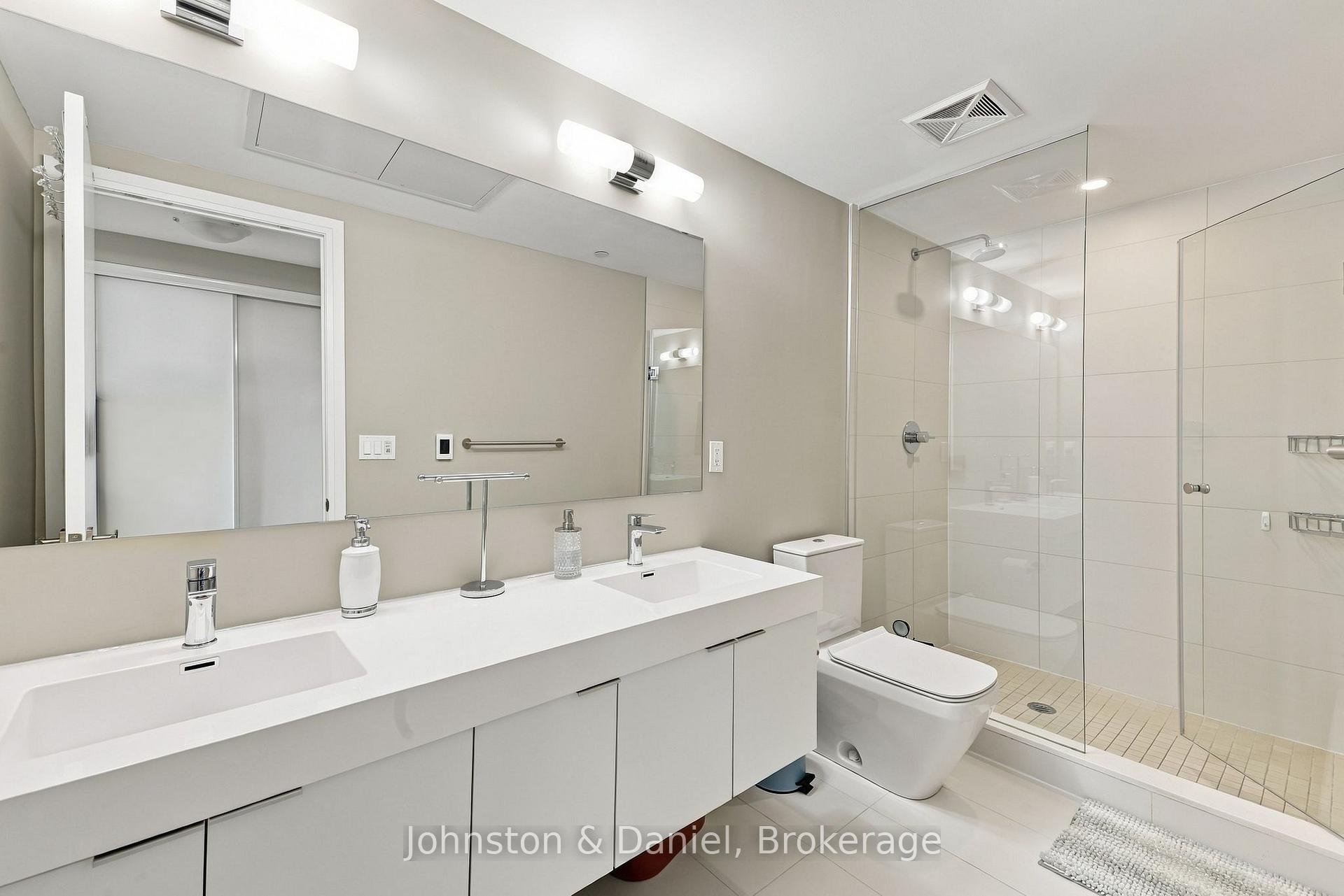 Photo 18 of Unit 2010, 99 Foxbar Road, Toronto, Yonge-St. Clair — HOMEH