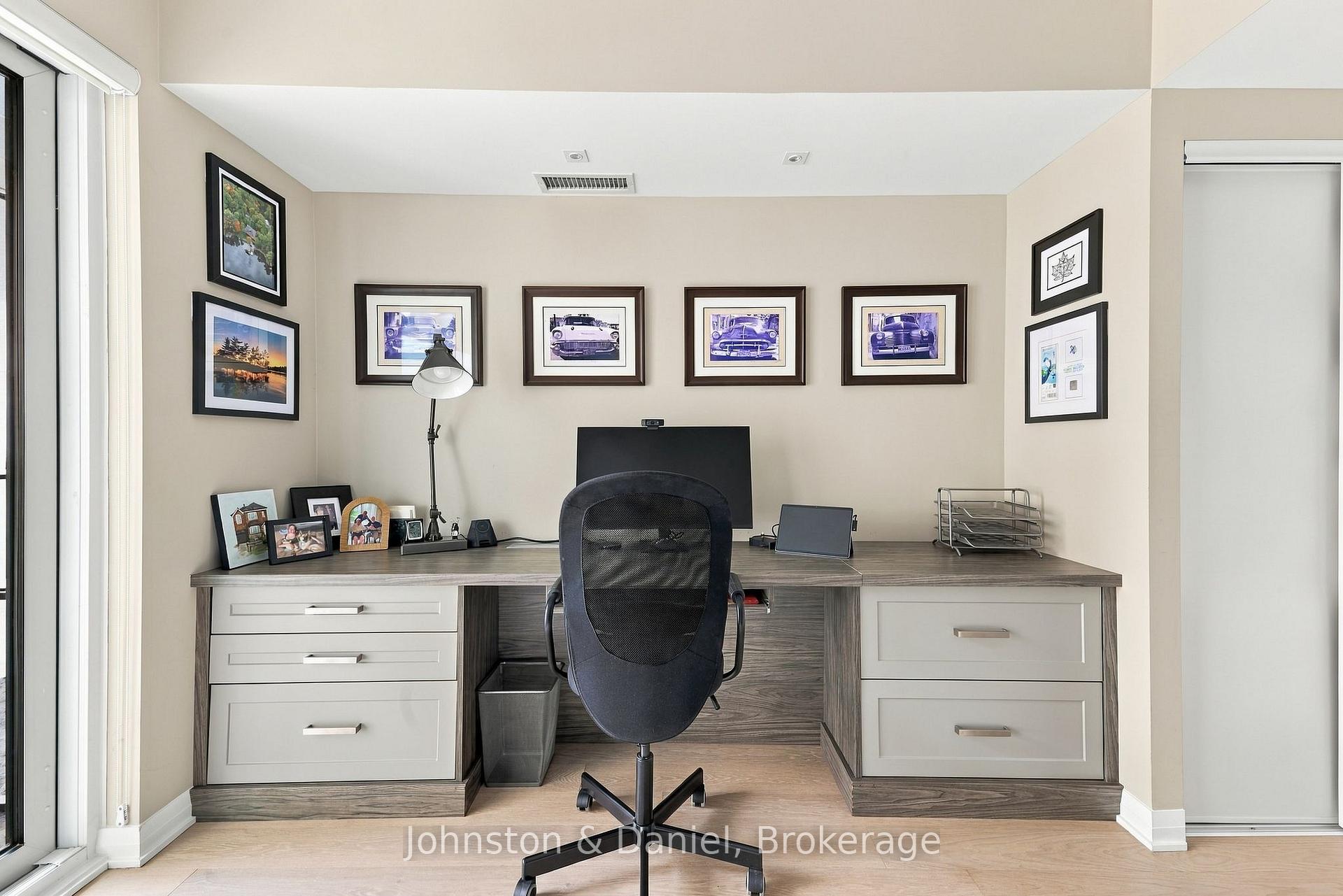 Photo 21 of Unit 2010, 99 Foxbar Road, Toronto, Yonge-St. Clair — HOMEH