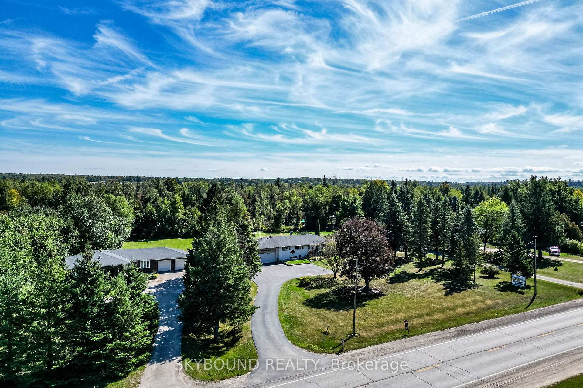 Photo 12 of 9509 Highway 124 Road, Erin, Rural Erin — HOMEH