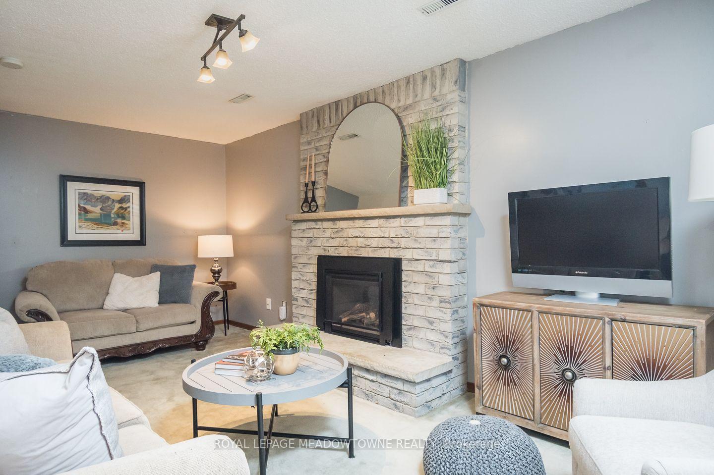 Photo 29 of 584 Hayward Crescent, Milton, Timberlea — HOMEH