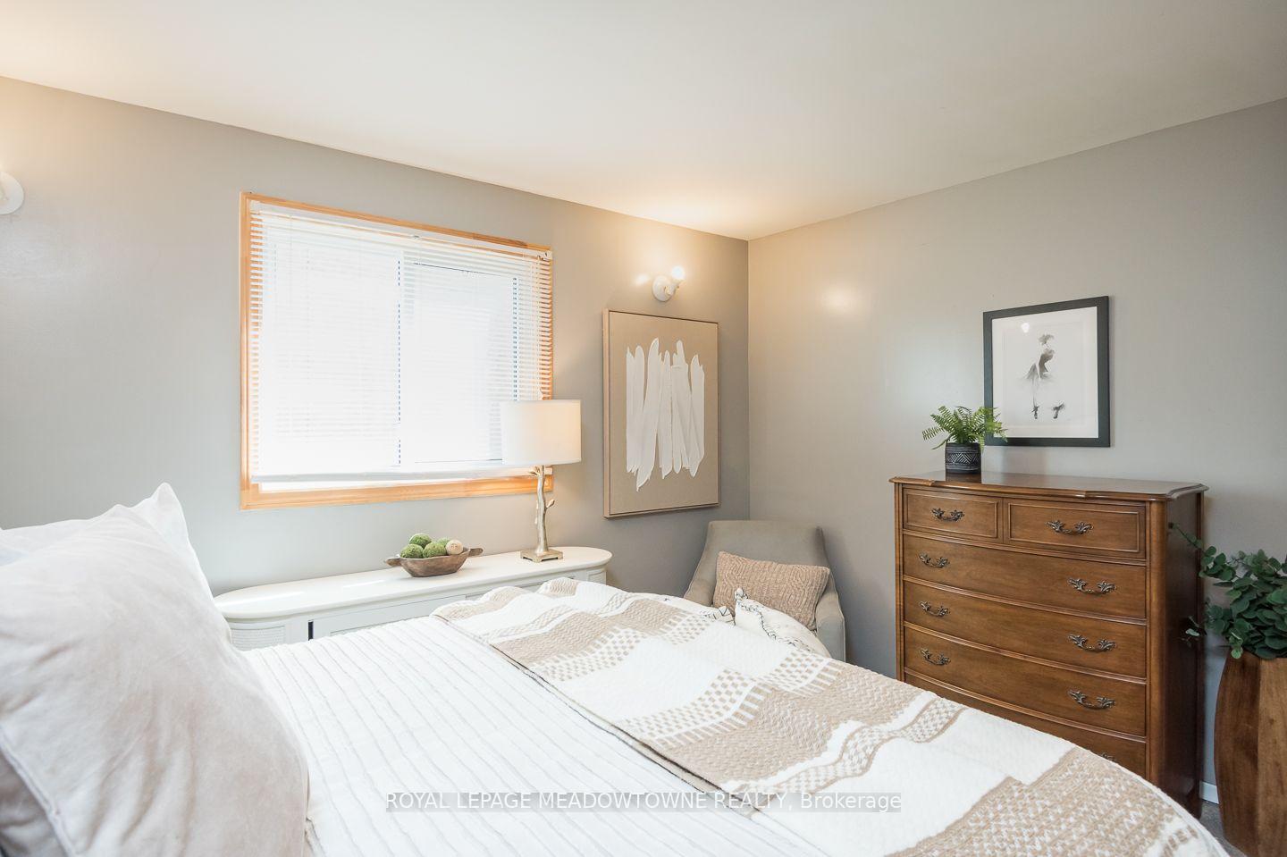 Photo 32 of 584 Hayward Crescent, Milton, Timberlea — HOMEH