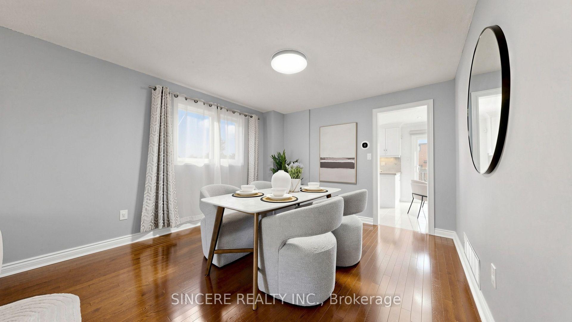 Photo 7 of 25 Ridgefield Crescent, Vaughan, Maple — HOMEH