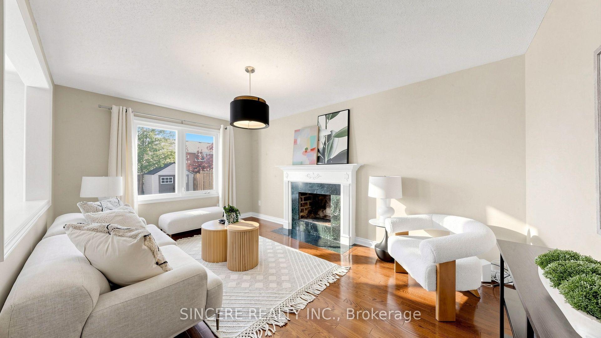 Photo 11 of 25 Ridgefield Crescent, Vaughan, Maple — HOMEH