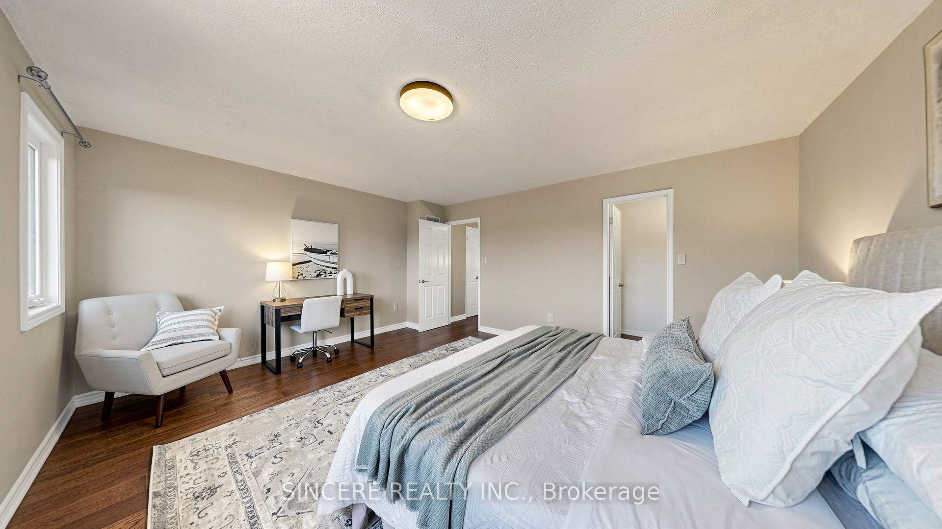Photo 41 of 25 Ridgefield Crescent, Vaughan, Maple — HOMEH