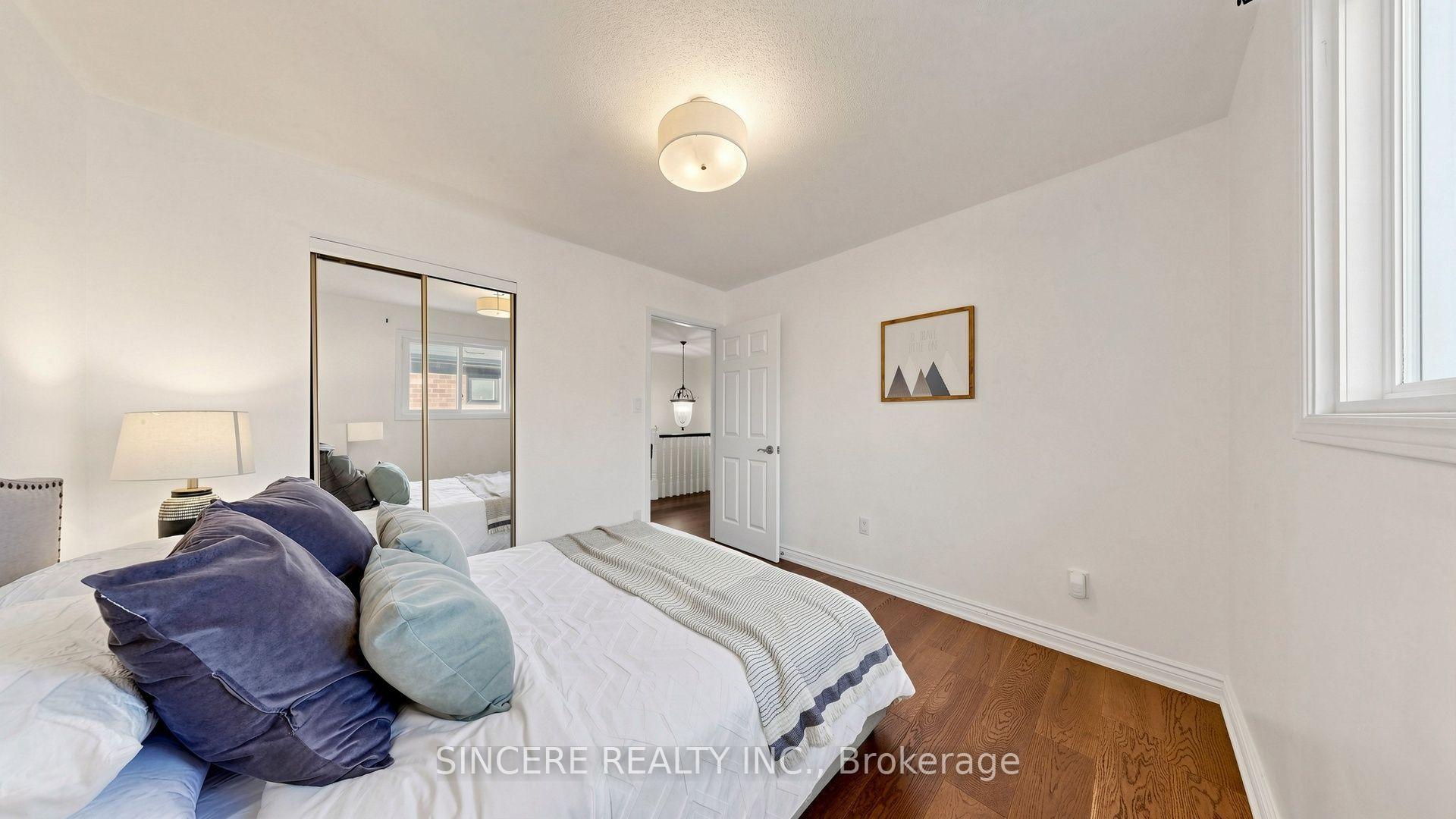 Photo 44 of 25 Ridgefield Crescent, Vaughan, Maple — HOMEH