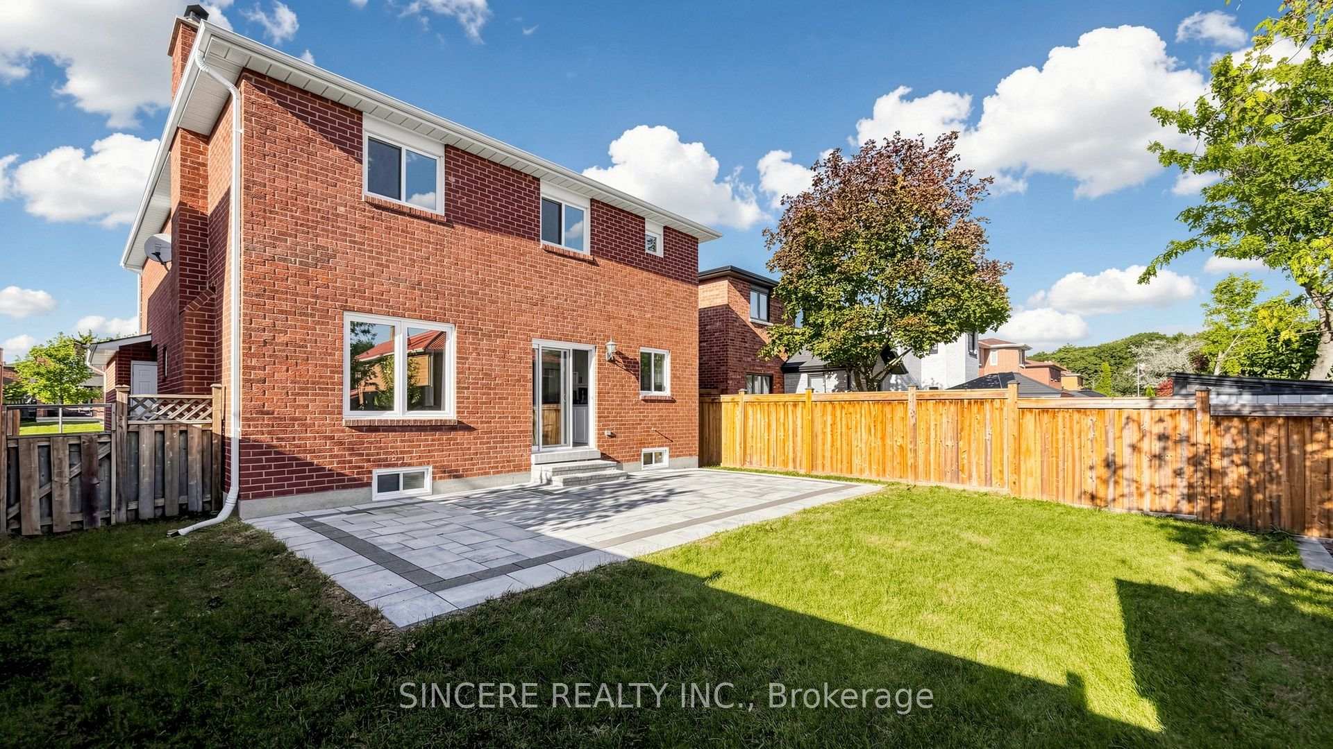 Photo 49 of 25 Ridgefield Crescent, Vaughan, Maple — HOMEH