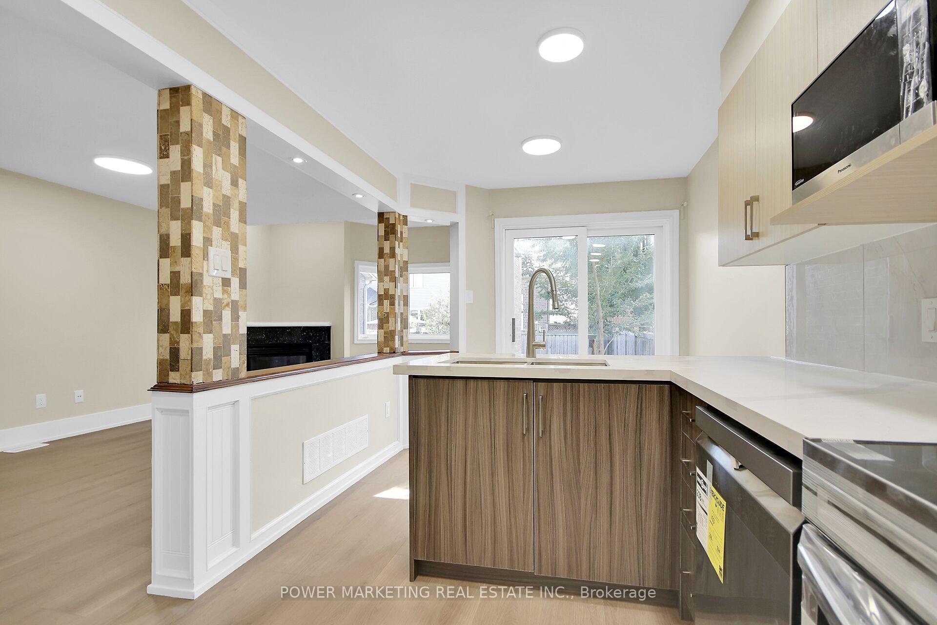 Photo 9 of 230 Bookton Place, Ottawa, Riverside South/Gloucester Glen — HOMEH
