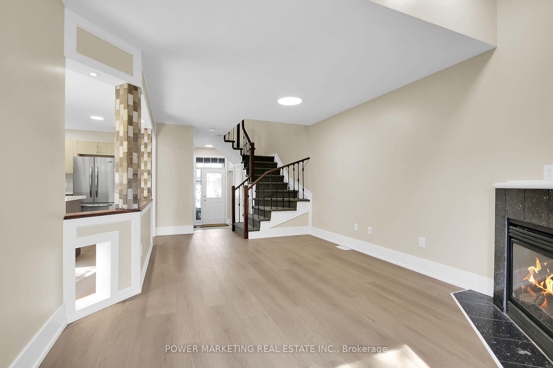 Photo 13 of 230 Bookton Place, Ottawa, Riverside South/Gloucester Glen — HOMEH