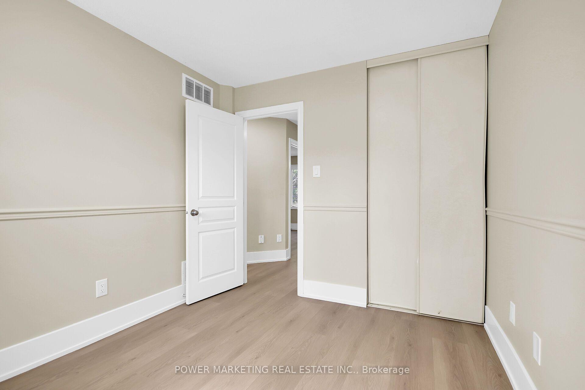 Photo 17 of 230 Bookton Place, Ottawa, Riverside South/Gloucester Glen — HOMEH