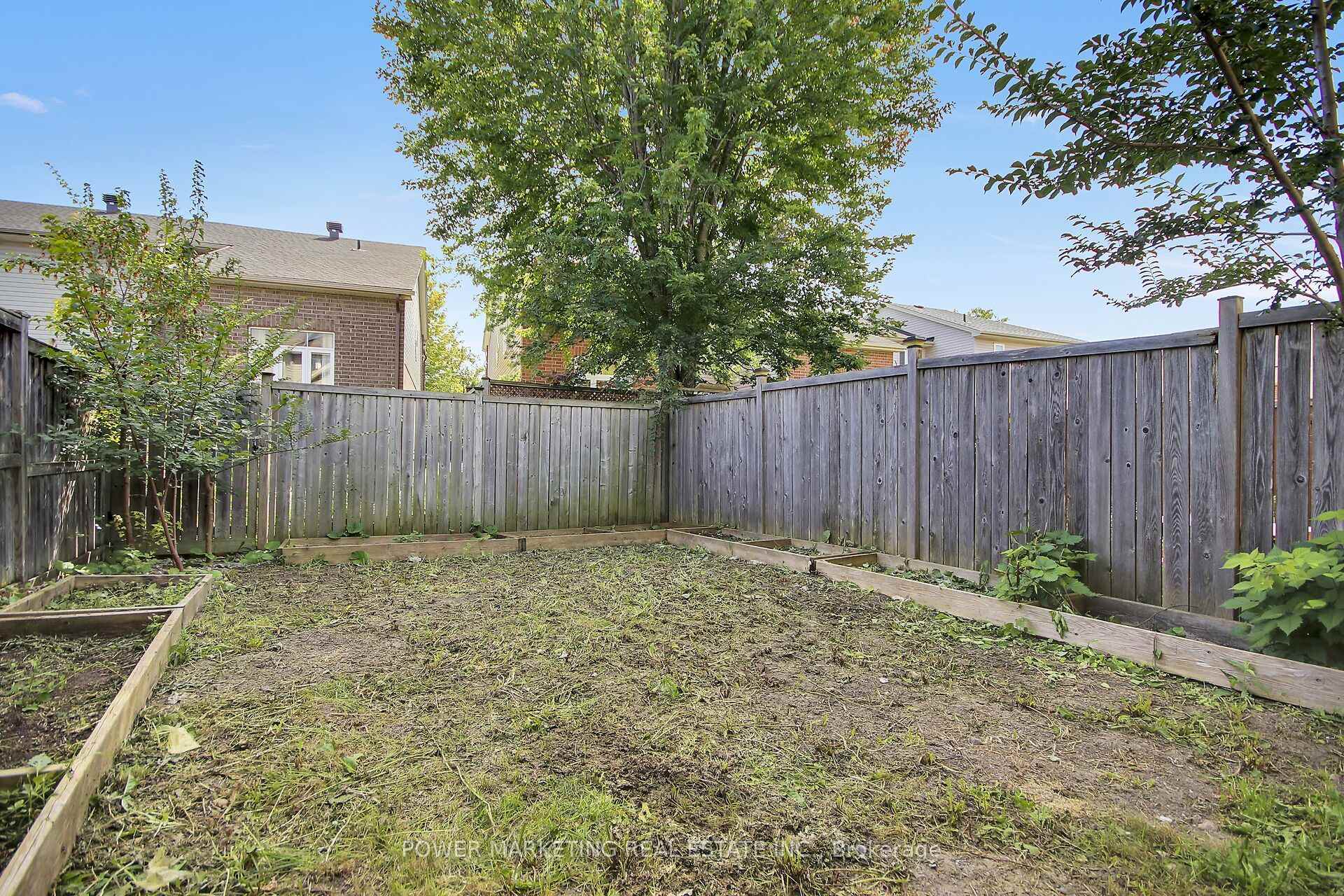 Photo 32 of 230 Bookton Place, Ottawa, Riverside South/Gloucester Glen — HOMEH