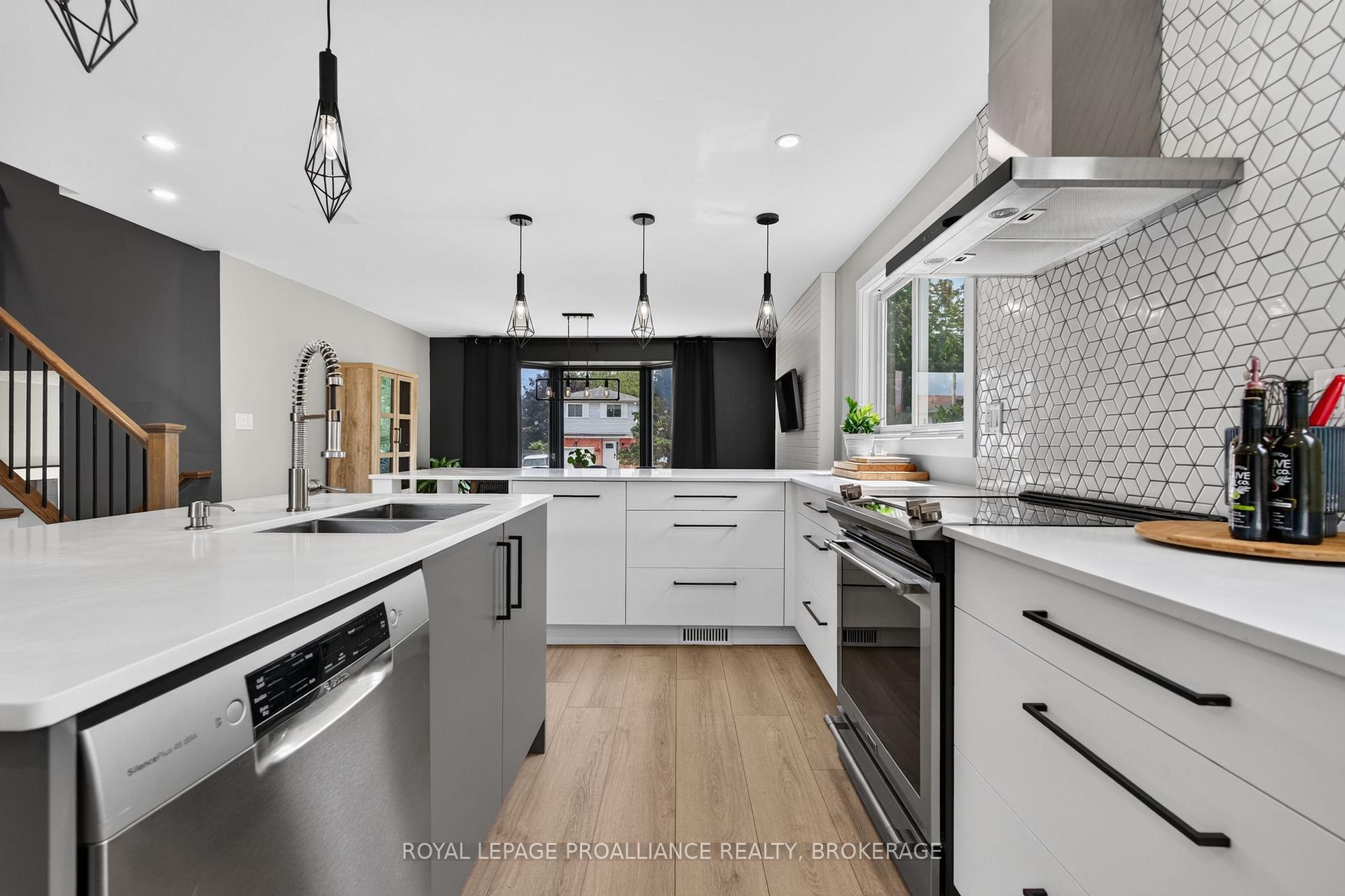 Photo 17 of 1241 Juniper Drive, Kingston, City Northwest — HOMEH