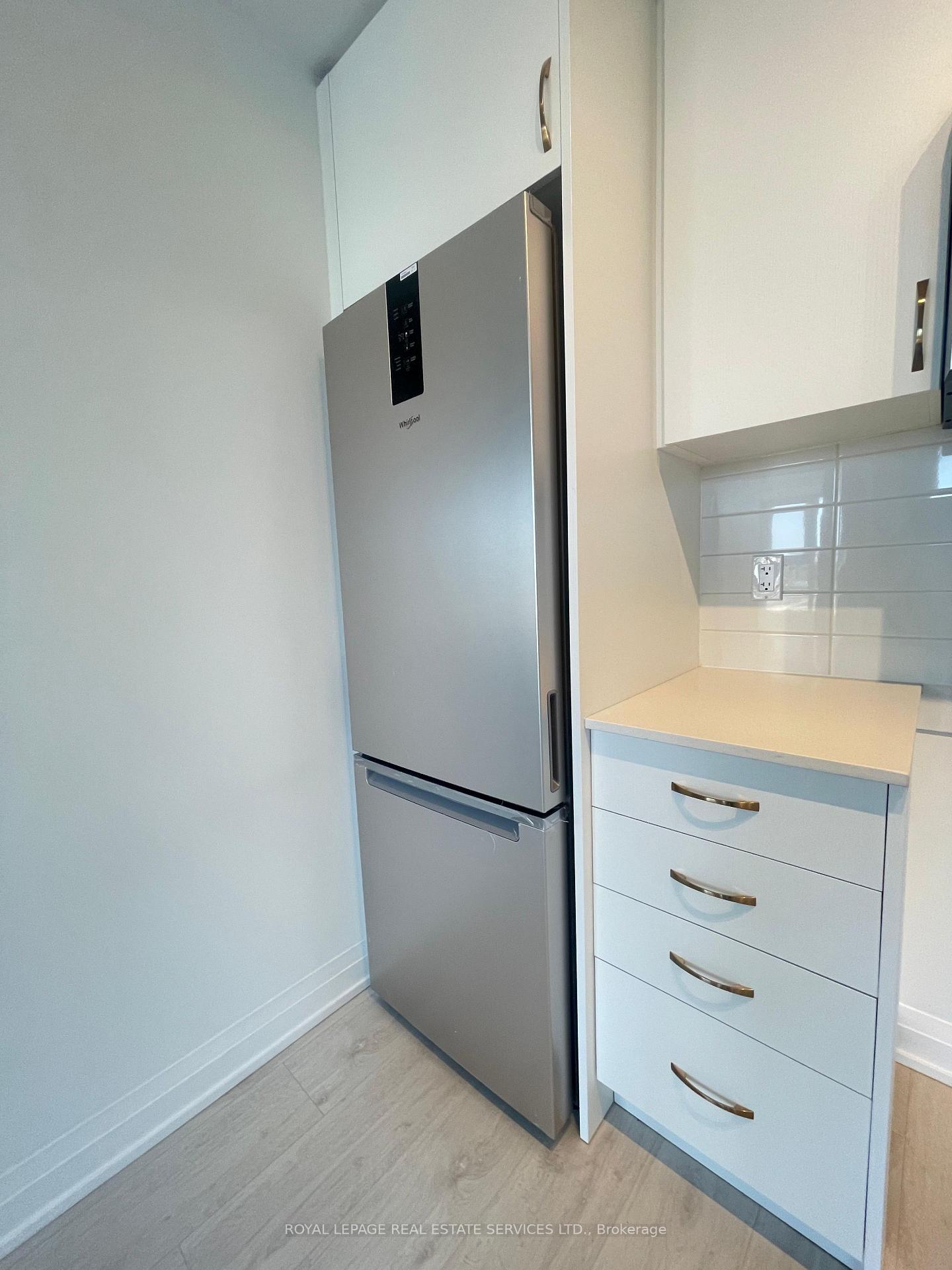 Photo 5 of Unit 518, 412 Silver Maple Road, Oakville, Joshua Meadows — HOMEH