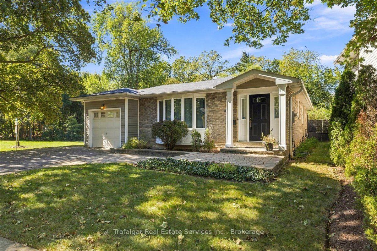 Photo 1 of 461 Maple Avenue, Oakville, Old Oakville — HOMEH