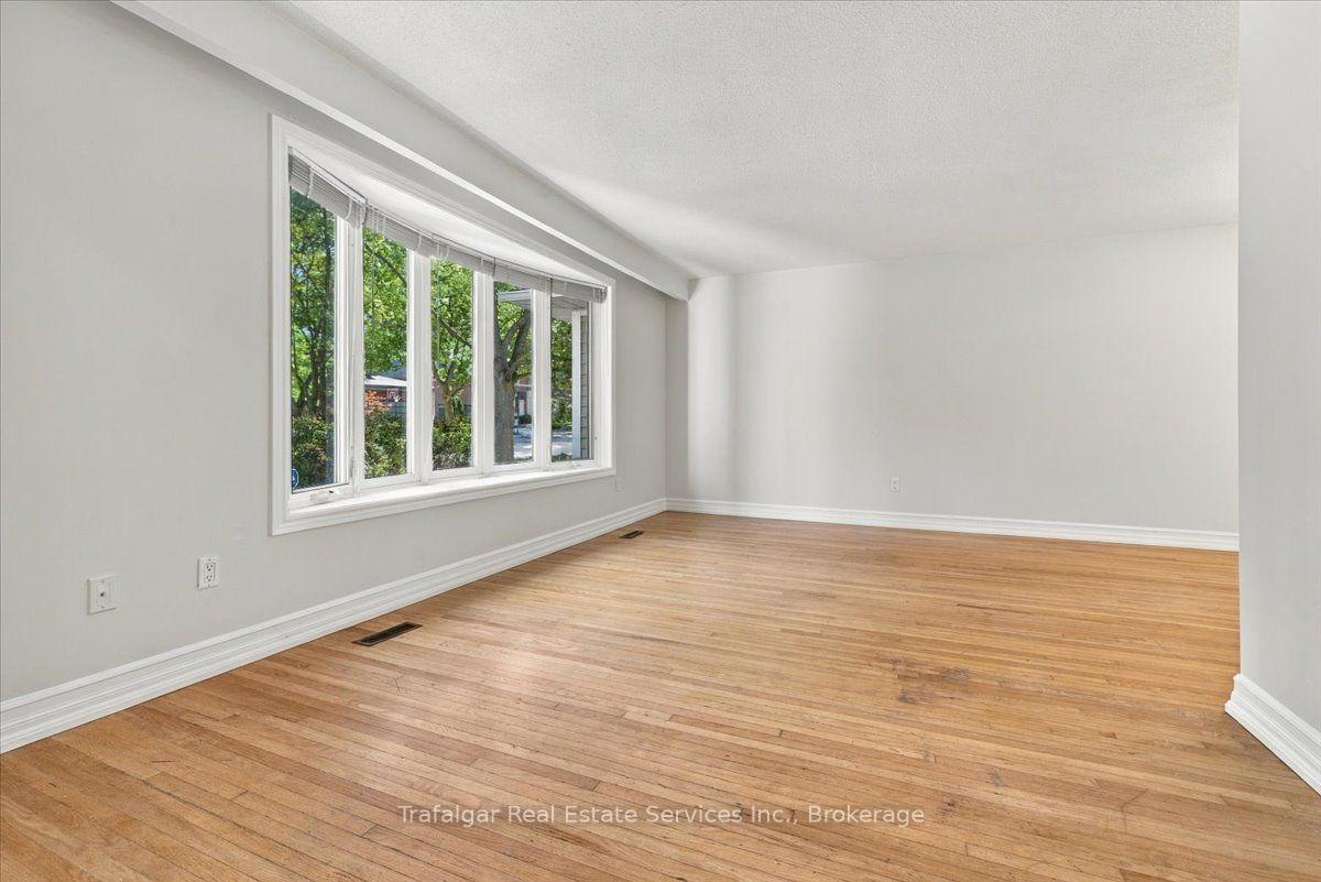 Photo 10 of 461 Maple Avenue, Oakville, Old Oakville — HOMEH