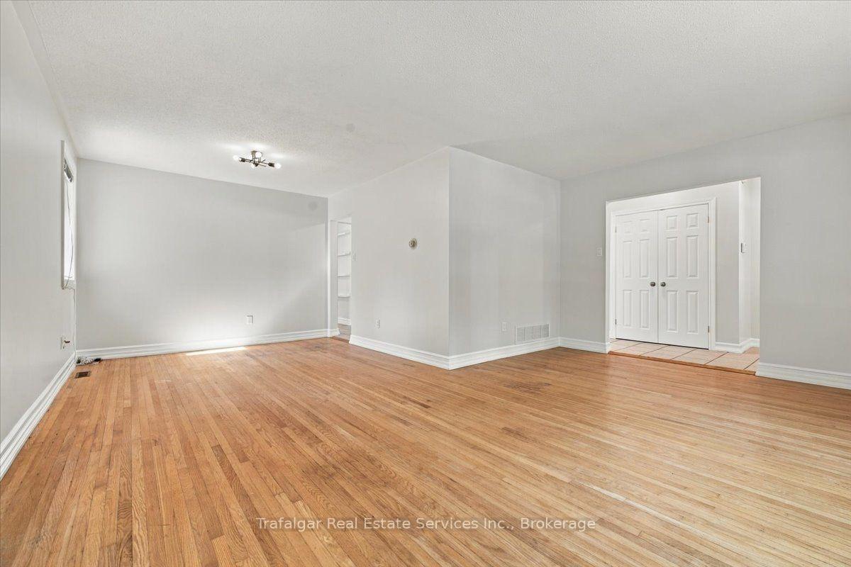 Photo 14 of 461 Maple Avenue, Oakville, Old Oakville — HOMEH