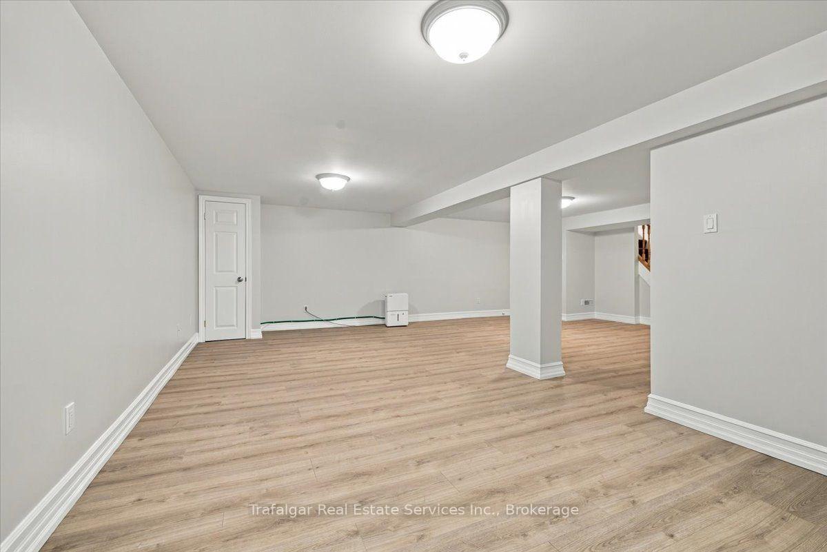 Photo 32 of 461 Maple Avenue, Oakville, Old Oakville — HOMEH