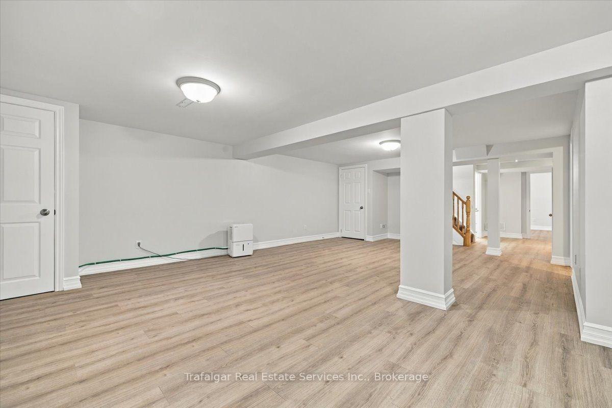 Photo 33 of 461 Maple Avenue, Oakville, Old Oakville — HOMEH