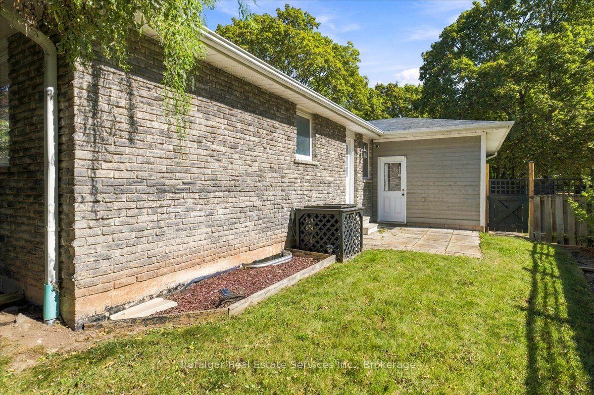 Photo 42 of 461 Maple Avenue, Oakville, Old Oakville — HOMEH