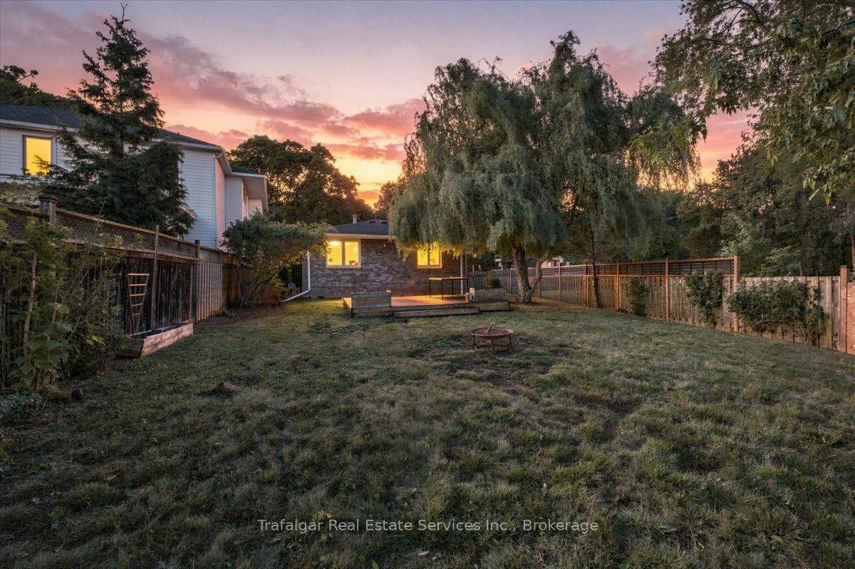 Photo 40 of 461 Maple Avenue, Oakville, Old Oakville — HOMEH