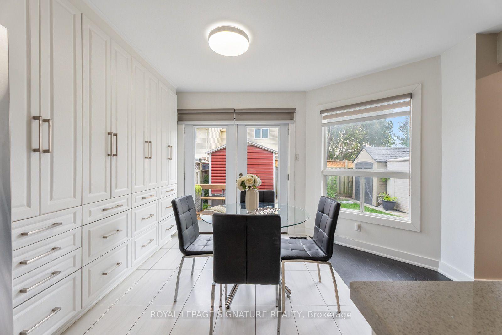 Photo 10 of 2053 Blue Ridge Crescent, Pickering, Brock Ridge — HOMEH