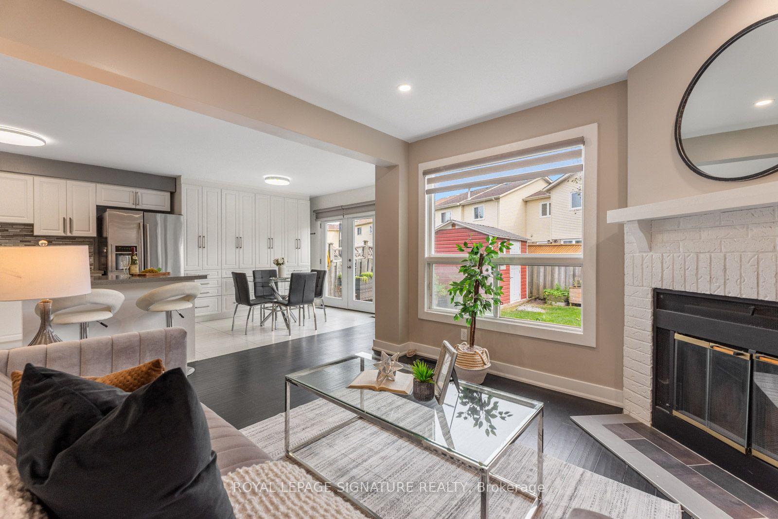 Photo 15 of 2053 Blue Ridge Crescent, Pickering, Brock Ridge — HOMEH