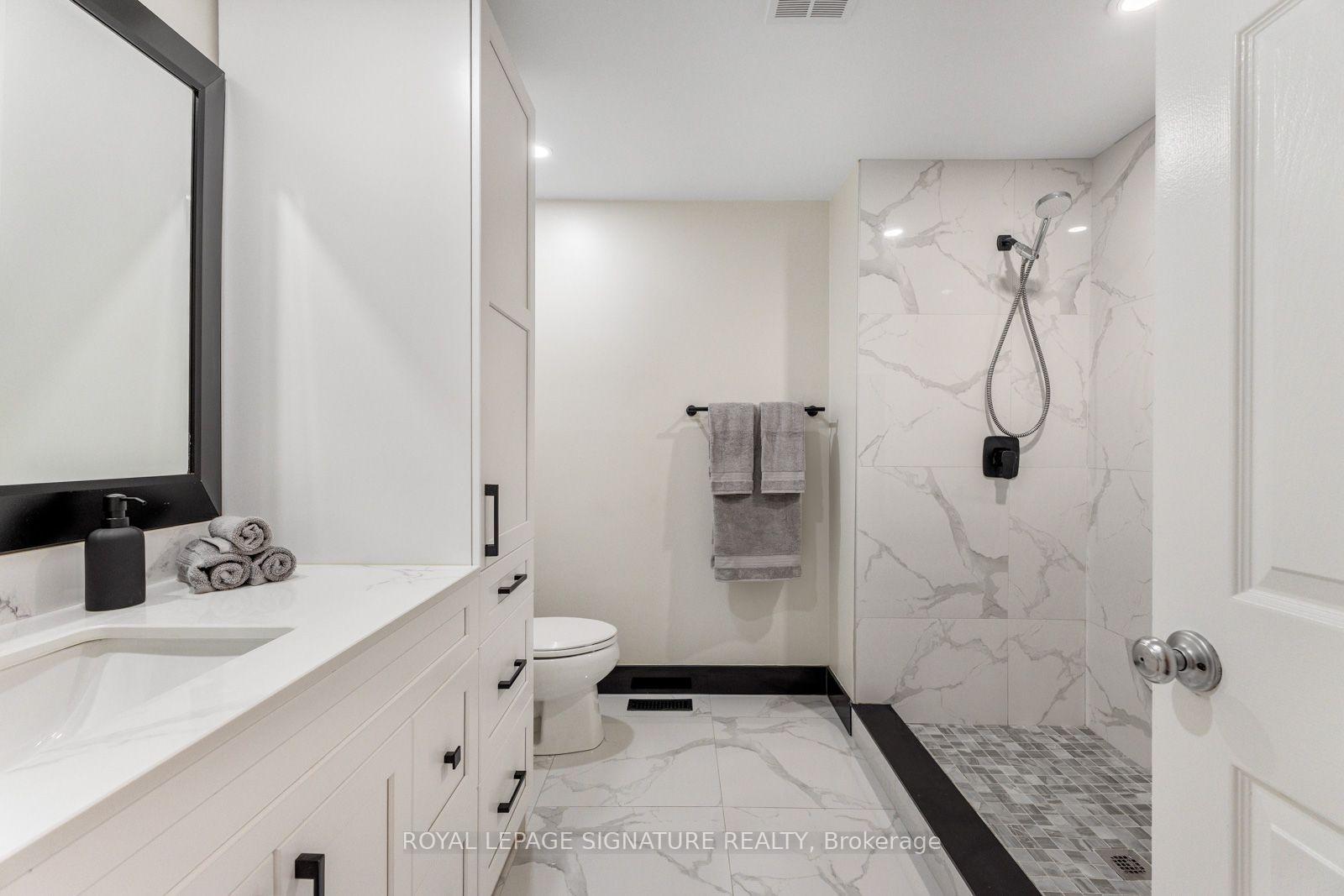 Photo 39 of 2053 Blue Ridge Crescent, Pickering, Brock Ridge — HOMEH