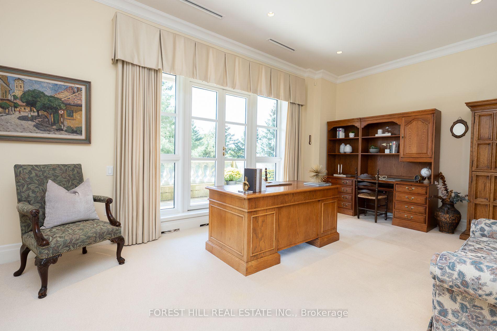 Photo 15 of Unit 303, 1 Post Road, North York, Bridle Path-Sunnybrook-York Mills — HOMEH