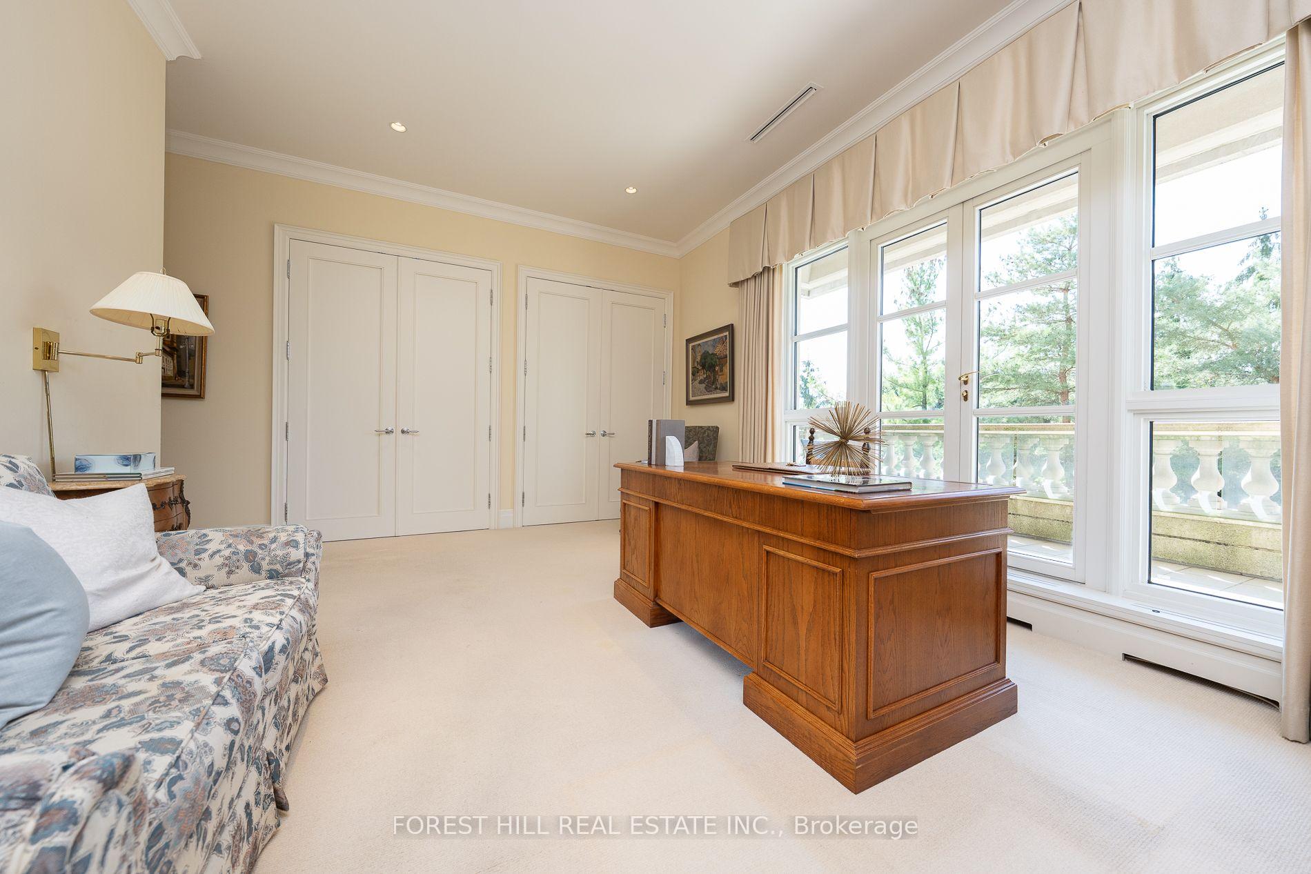 Photo 16 of Unit 303, 1 Post Road, North York, Bridle Path-Sunnybrook-York Mills — HOMEH
