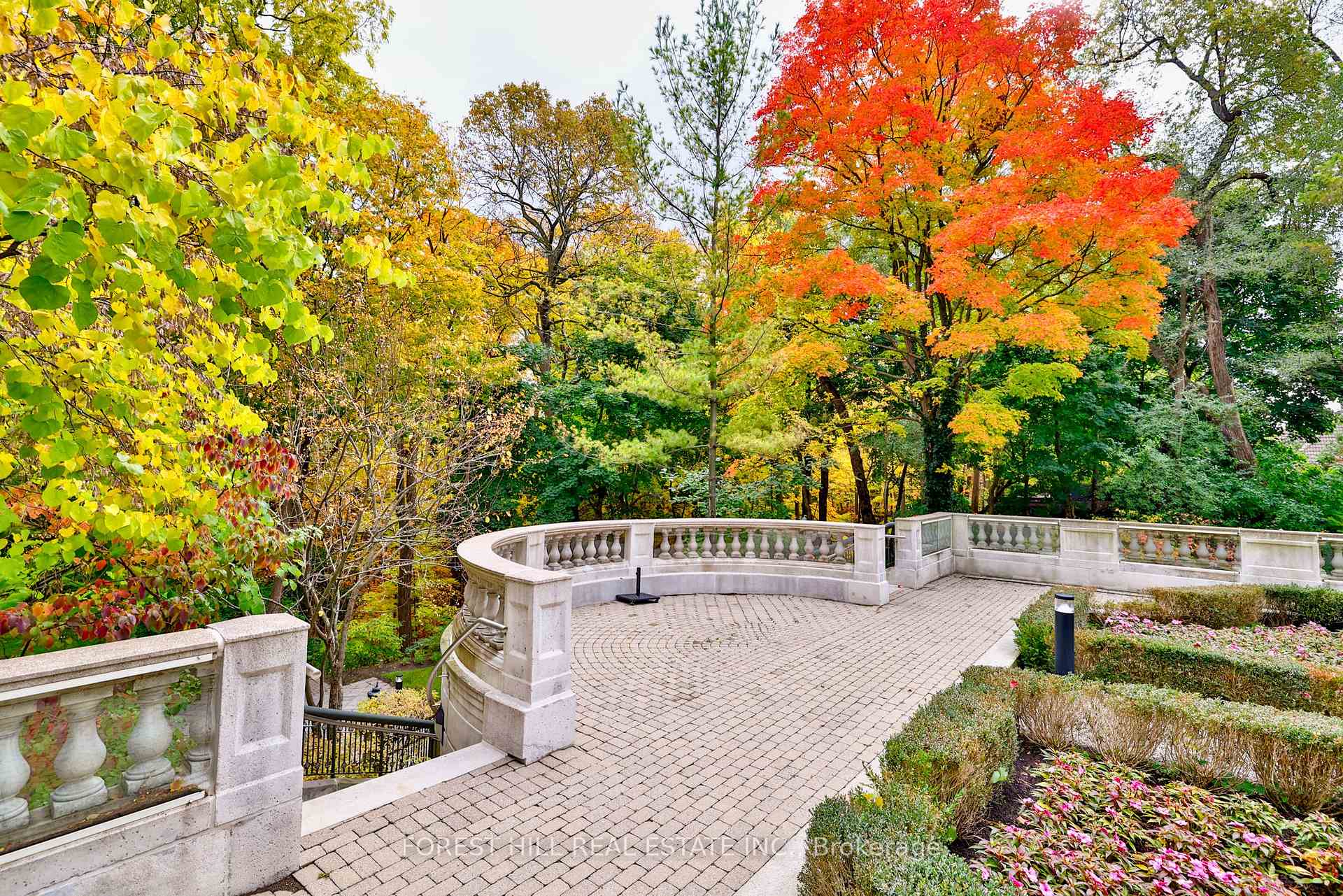 Photo 33 of Unit 303, 1 Post Road, North York, Bridle Path-Sunnybrook-York Mills — HOMEH