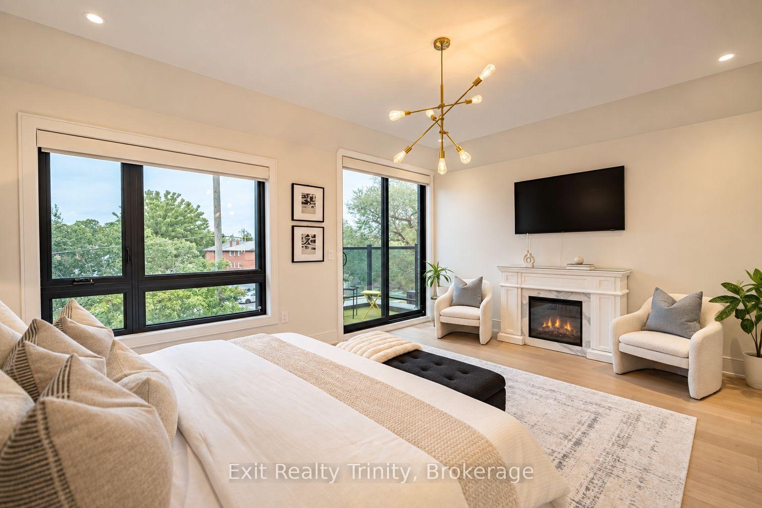 Photo 36 of 152 Sheldon Avenue, Etobicoke, Alderwood — HOMEH