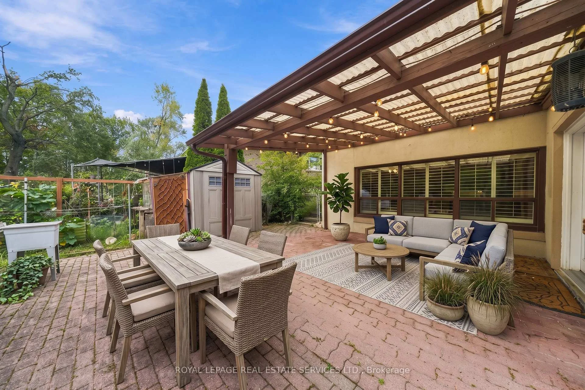 Photo 36 of 81 Letchworth Crescent, North York, Downsview-Roding-CFB — HOMEH