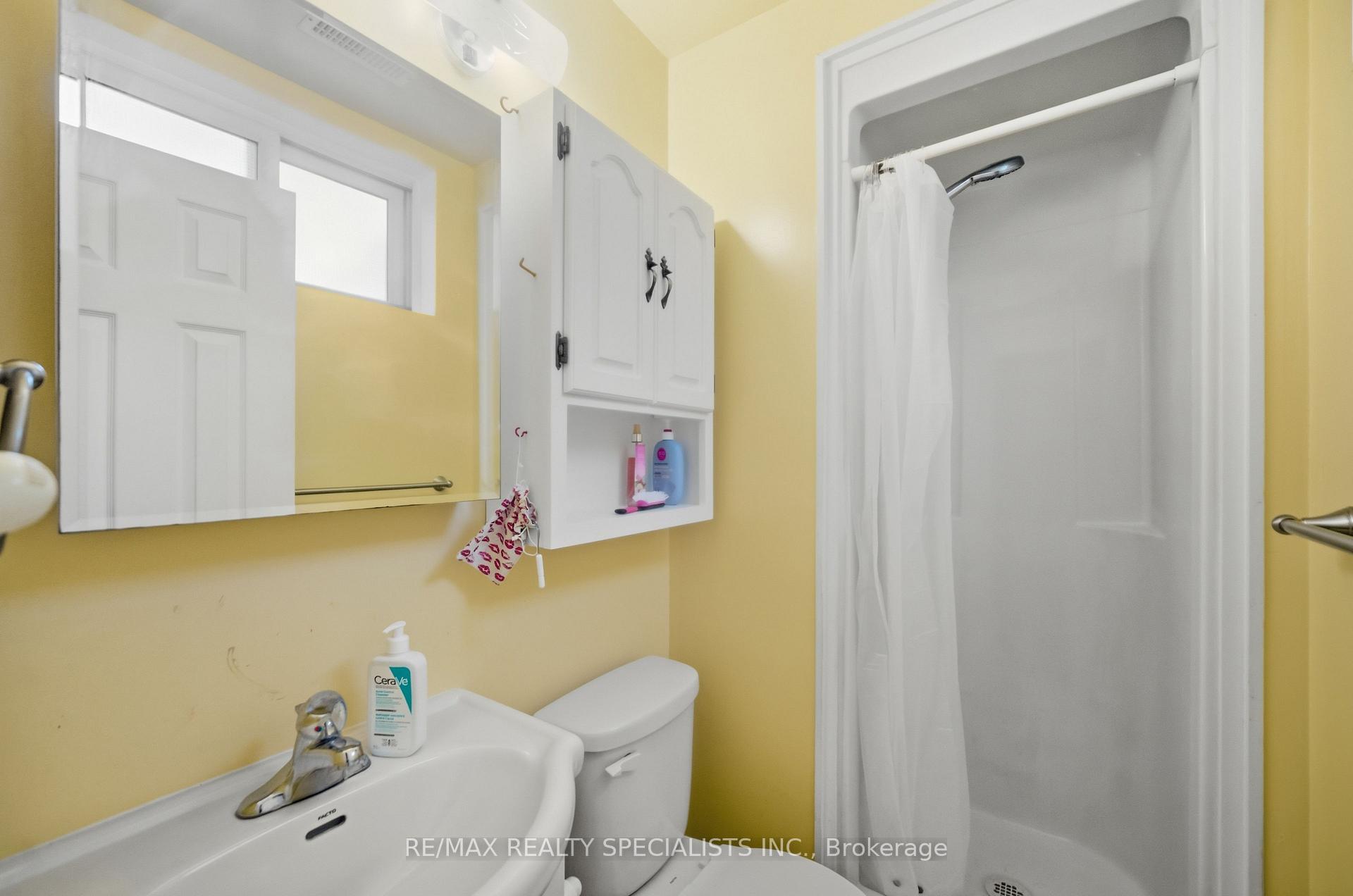 Photo 34 of 14 Elson Drive, Guelph, Dovercliffe Park/Old University — HOMEH