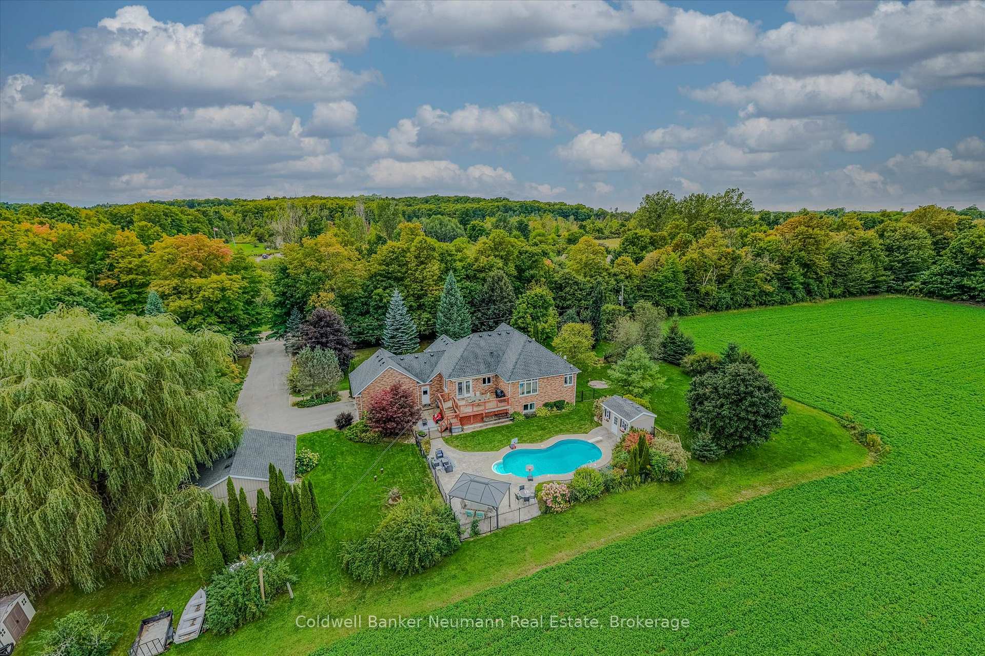 Photo 5 of 4333 Concession 11, Puslinch, Rural Puslinch East — HOMEH