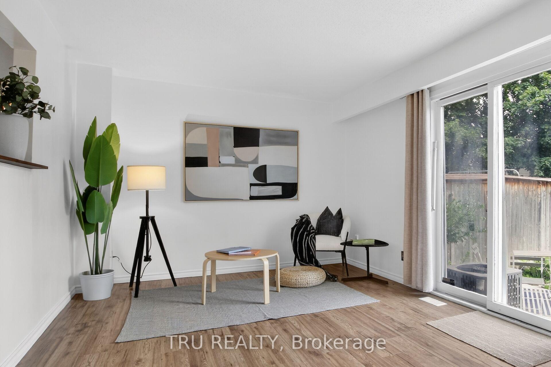 Photo 13 of 16-164 Barrow Crescent, Ottawa, Kanata - Katimavik — HOMEH