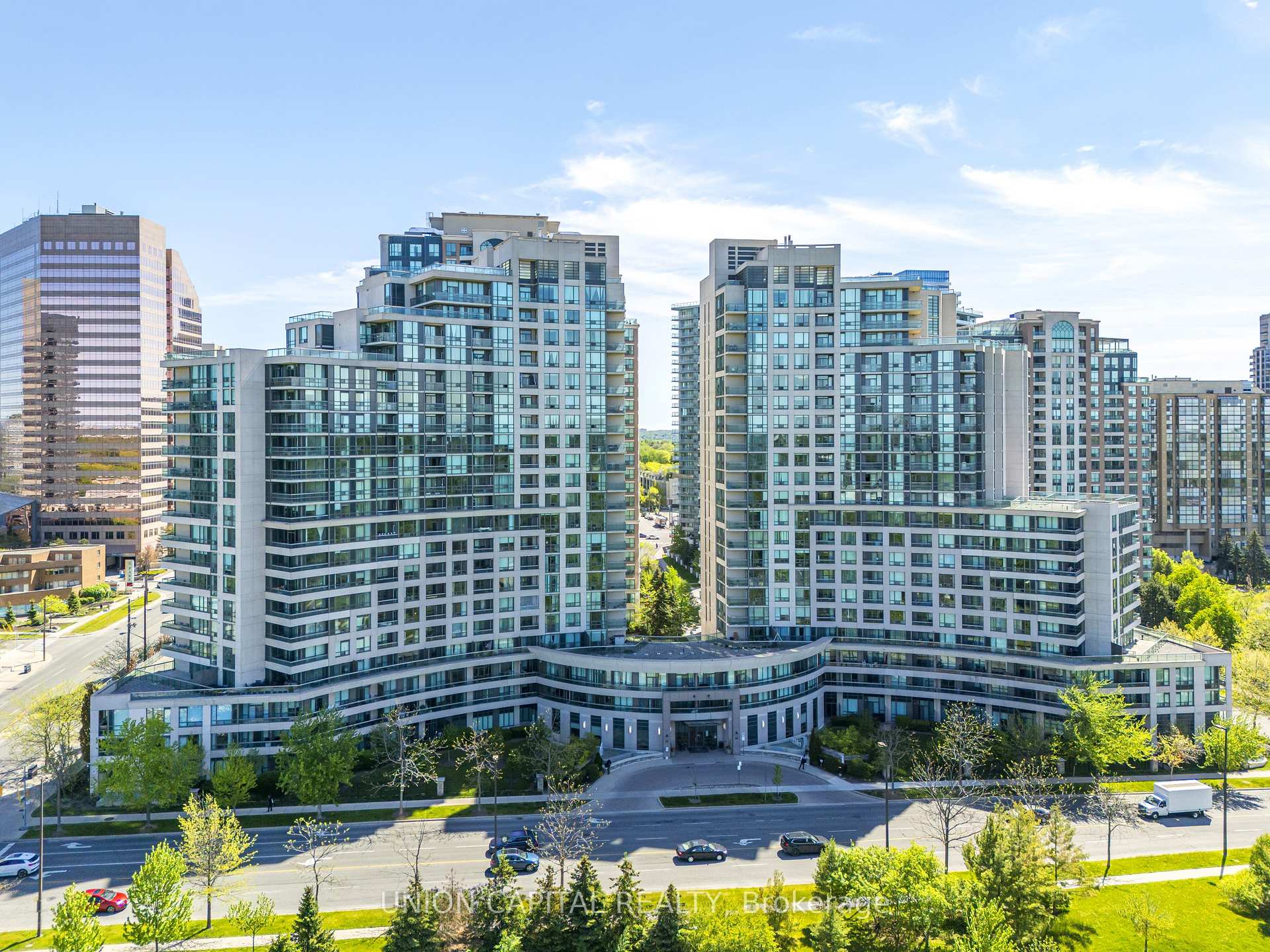 Photo 6 of Unit 2002, 509 Beecroft Road, North York, Willowdale West — HOMEH