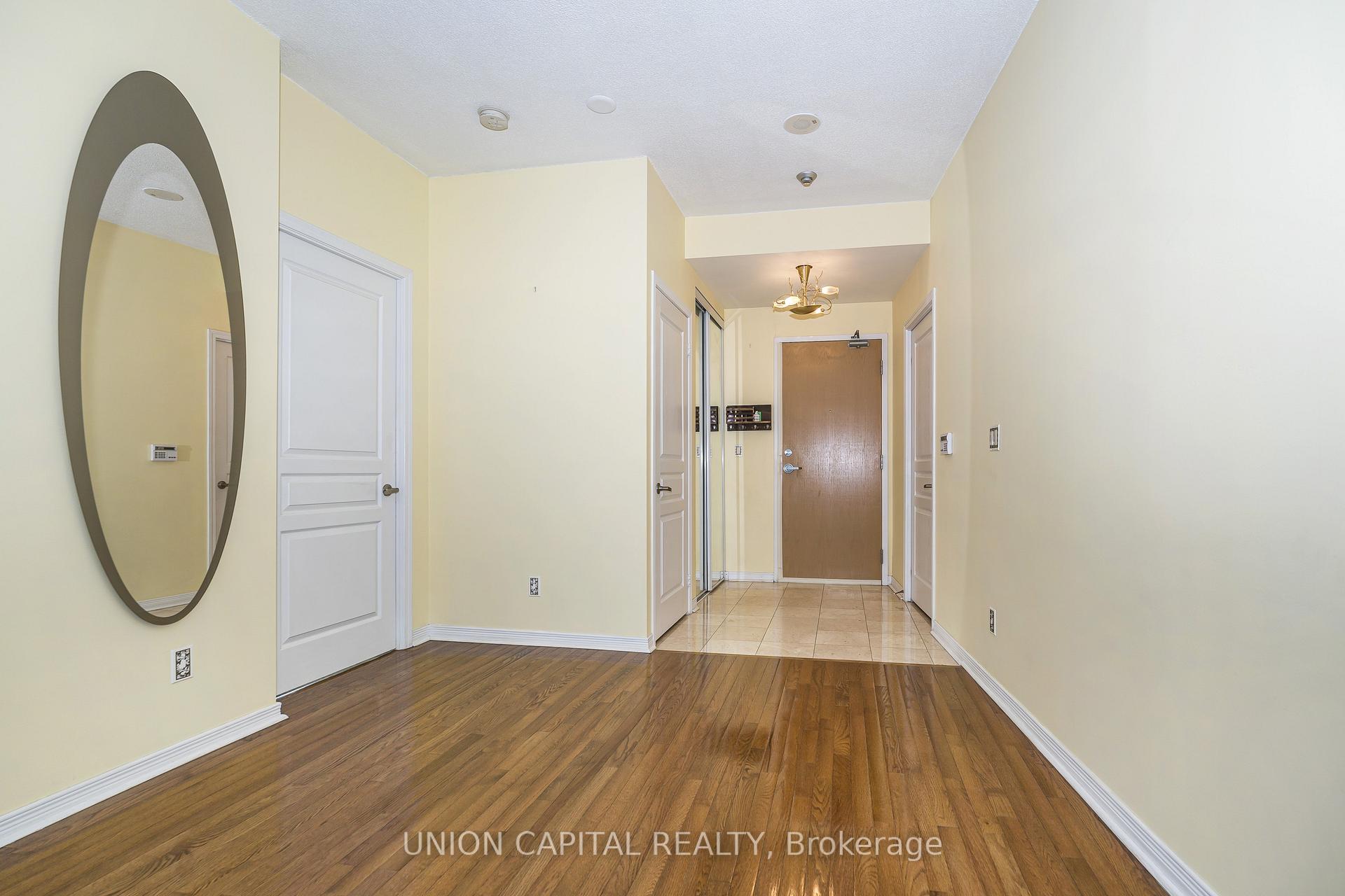 Photo 9 of Unit 2002, 509 Beecroft Road, North York, Willowdale West — HOMEH