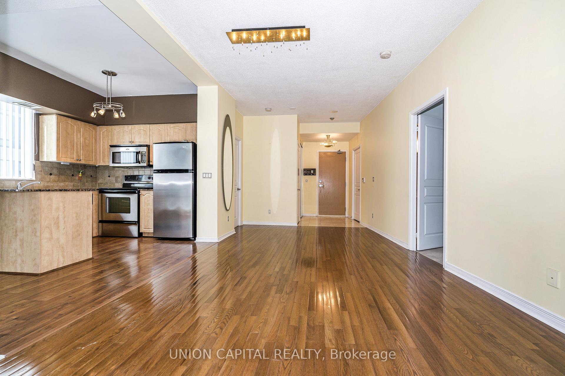Photo 14 of Unit 2002, 509 Beecroft Road, North York, Willowdale West — HOMEH