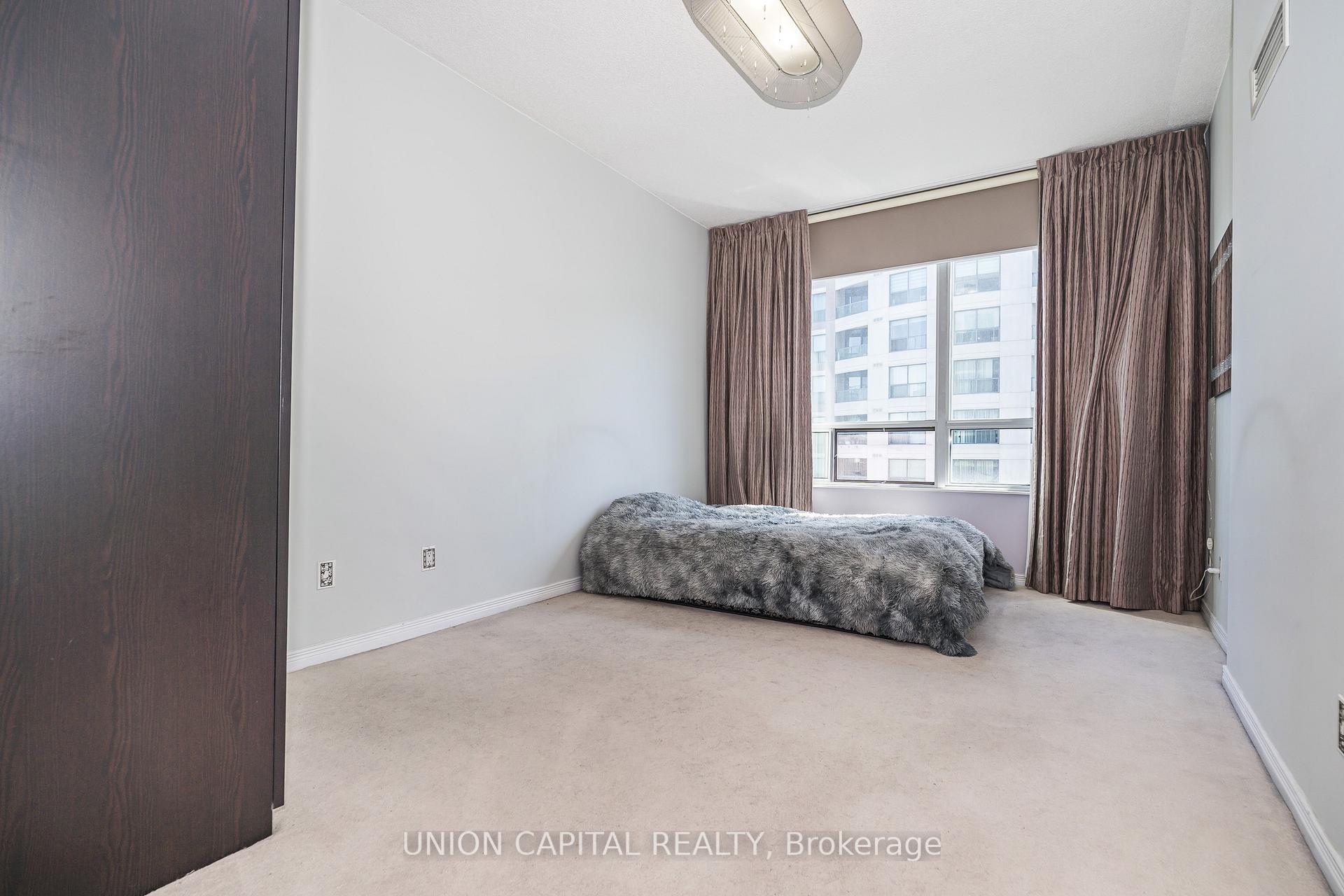 Photo 28 of Unit 2002, 509 Beecroft Road, North York, Willowdale West — HOMEH