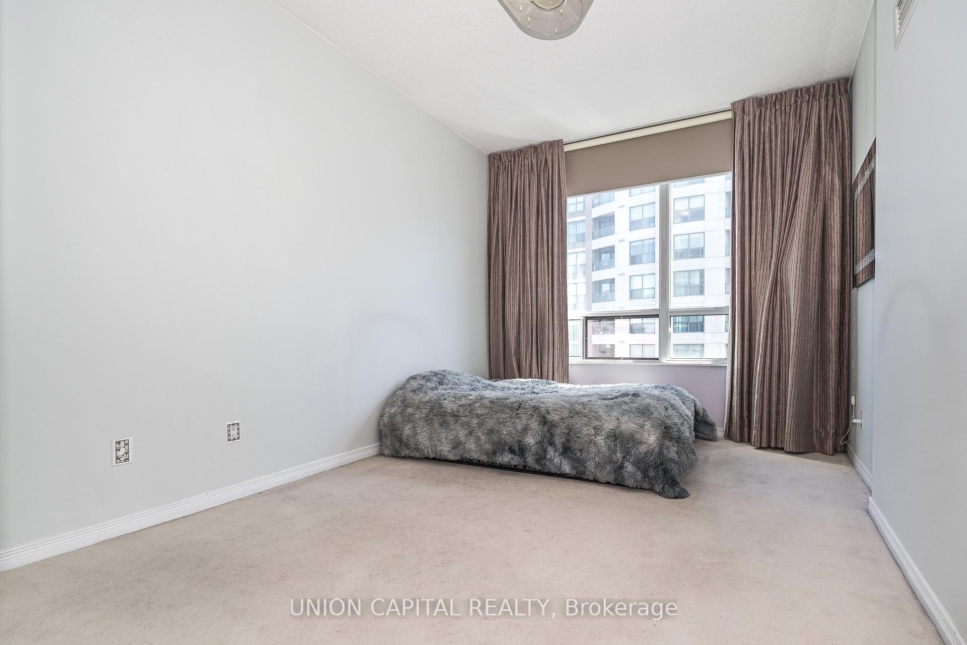 Photo 29 of Unit 2002, 509 Beecroft Road, North York, Willowdale West — HOMEH