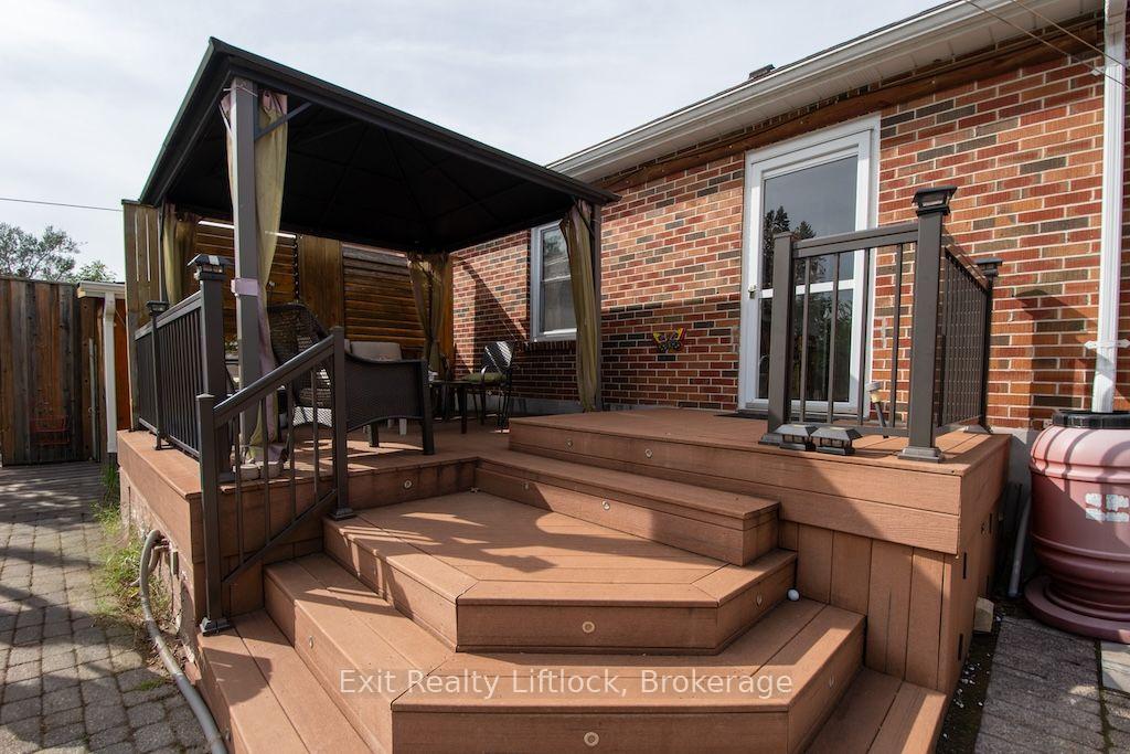 Photo 16 of 445 Arndon Avenue, Peterborough, Otonabee Ward 1 — HOMEH