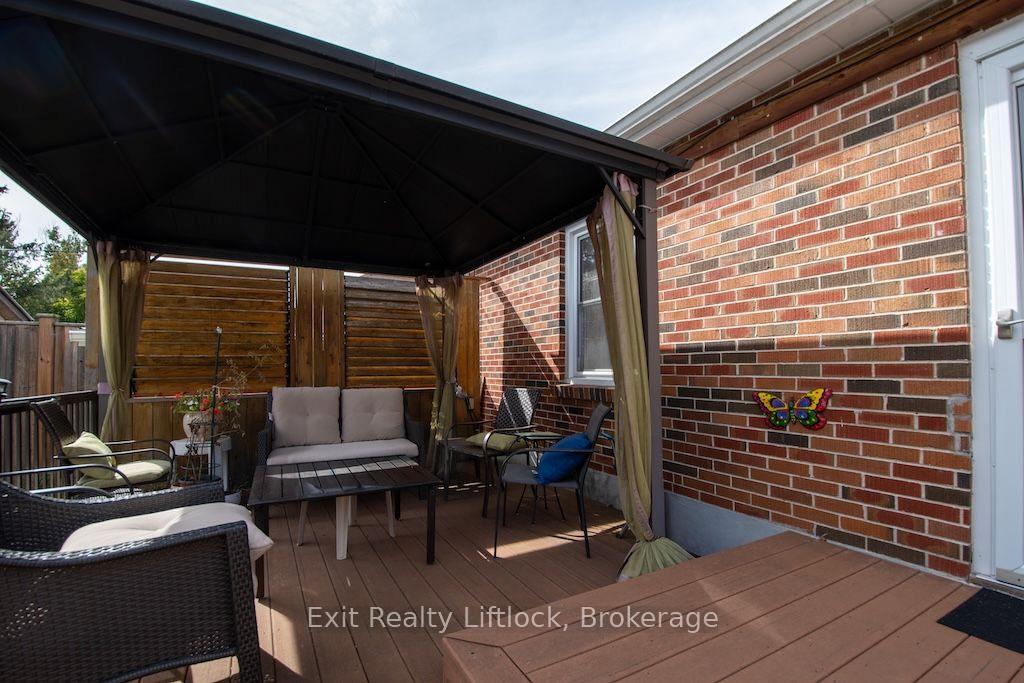 Photo 17 of 445 Arndon Avenue, Peterborough, Otonabee Ward 1 — HOMEH