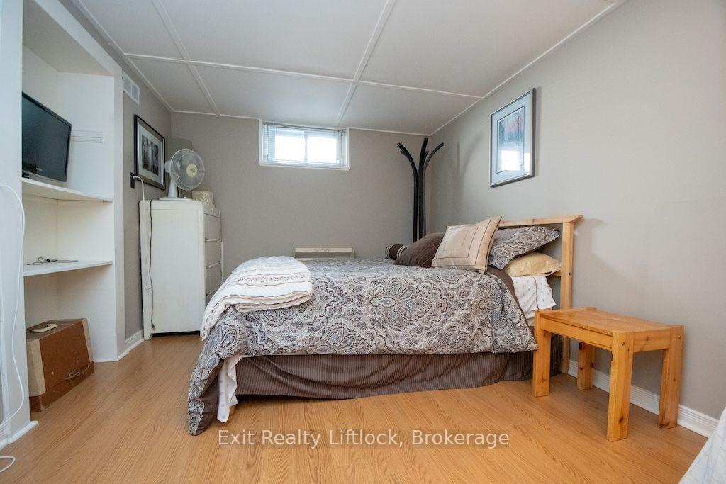 Photo 19 of 445 Arndon Avenue, Peterborough, Otonabee Ward 1 — HOMEH
