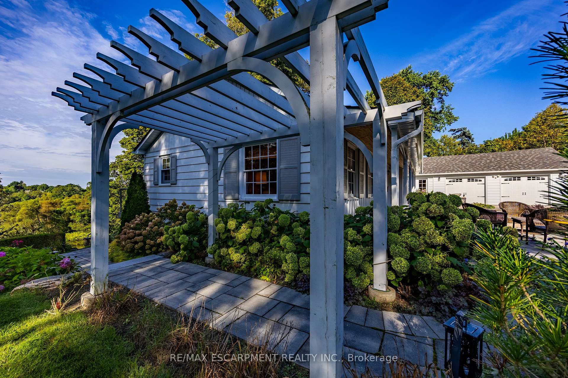 Photo 5 of 75 Prospect Street, Norfolk, Port Dover — HOMEH