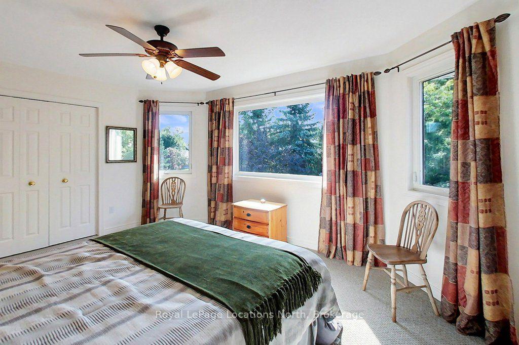 Photo 20 of 61 Marina Crescent, Collingwood — HOMEH
