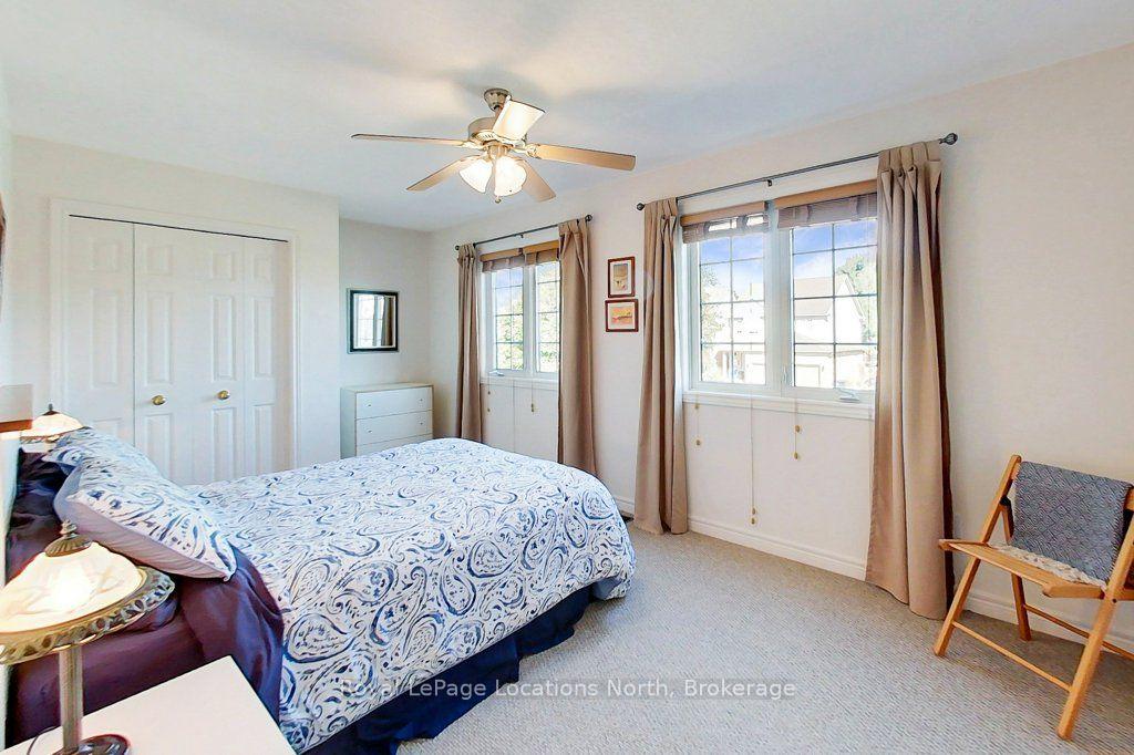 Photo 22 of 61 Marina Crescent, Collingwood — HOMEH