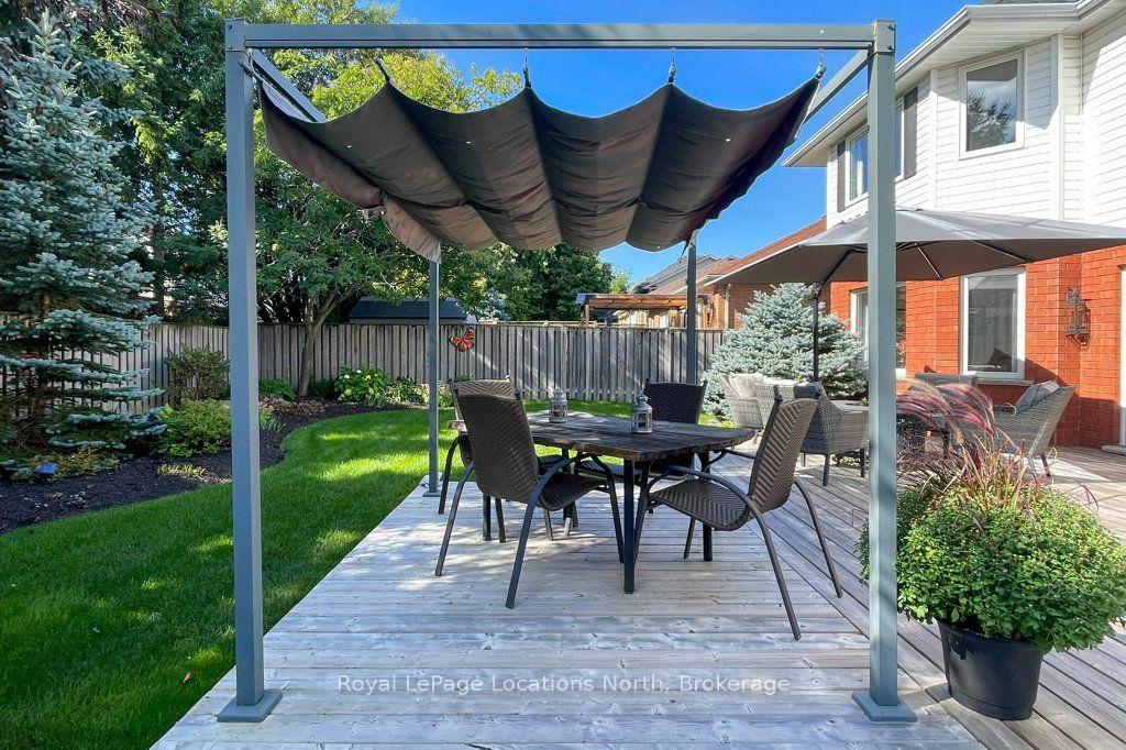 Photo 28 of 61 Marina Crescent, Collingwood — HOMEH